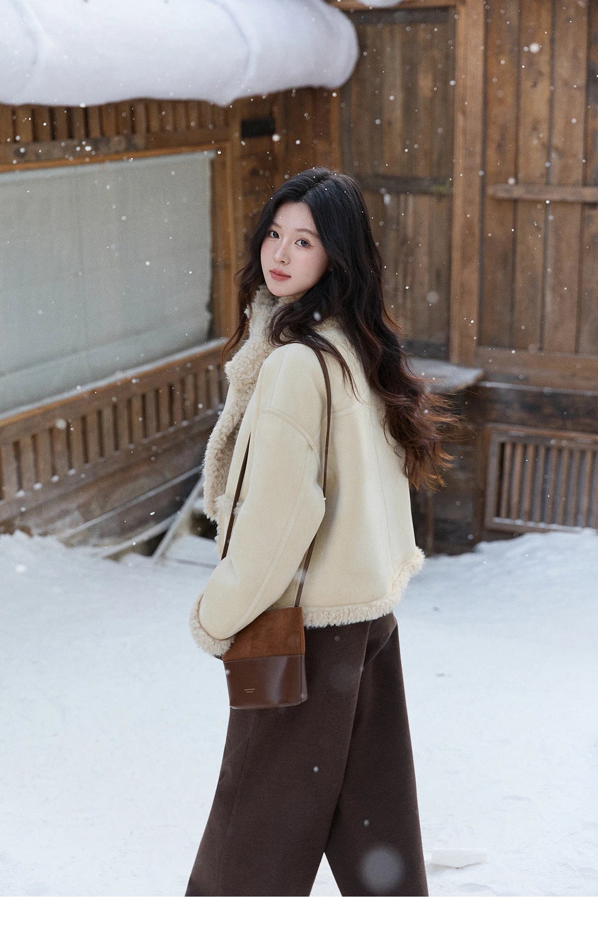 MISHOW Women's Cream Yellow Faux Suede Coat 2025 Winter Included Scarf Thickened Coats Soft Fleece Lined Outerwear MXE91W1019