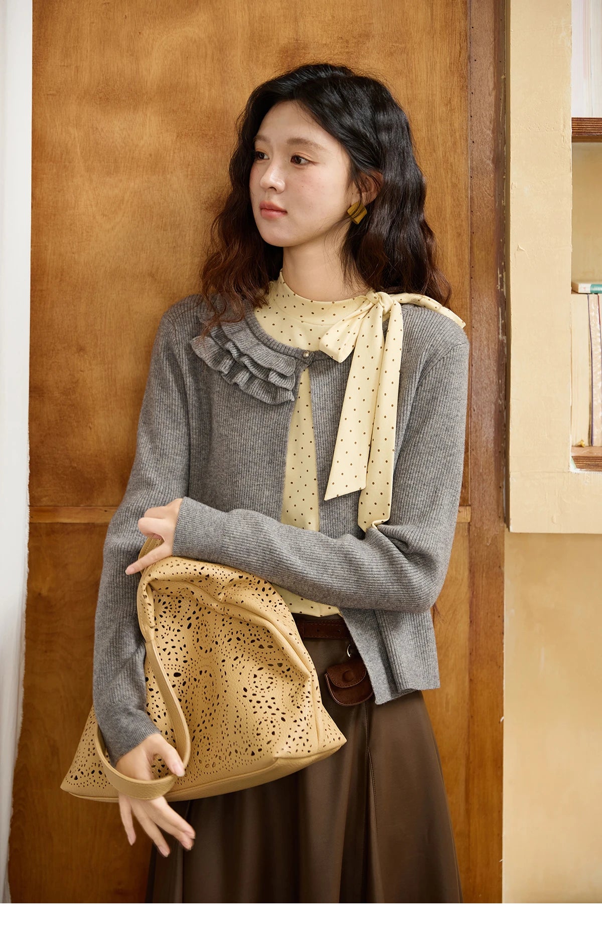 MISHOW Gray Knitted Cardigan Women 2025 Autumn Winter New Ruffled Collar Floral Yarn Striped Loose Lazy Casual Tops MXE45Z1378