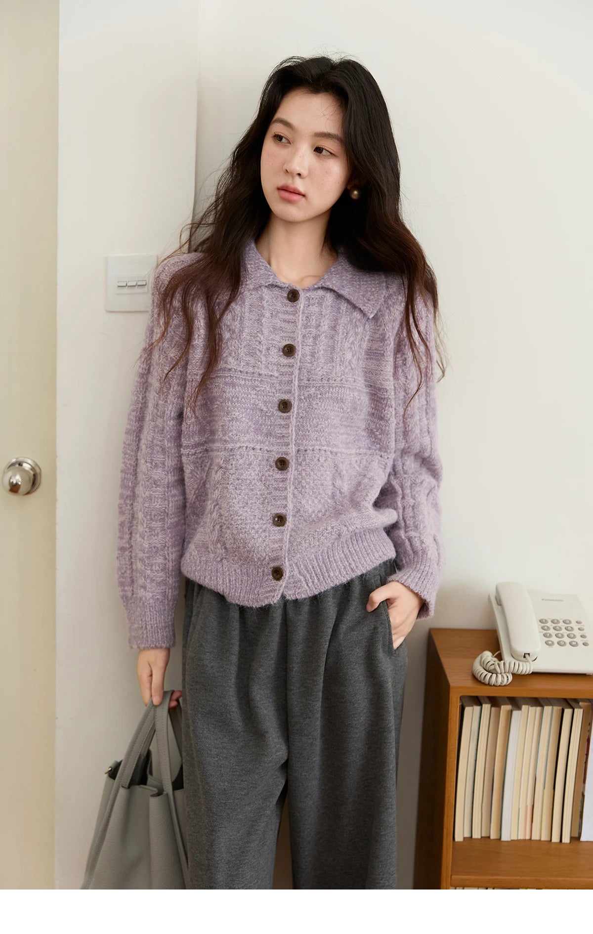 MISHOW Knitted Cardigan Women 2025 Autumn Winter Simple Turn-down Collar Loose Comfortable Single-breasted Sweater MXE48Z2611