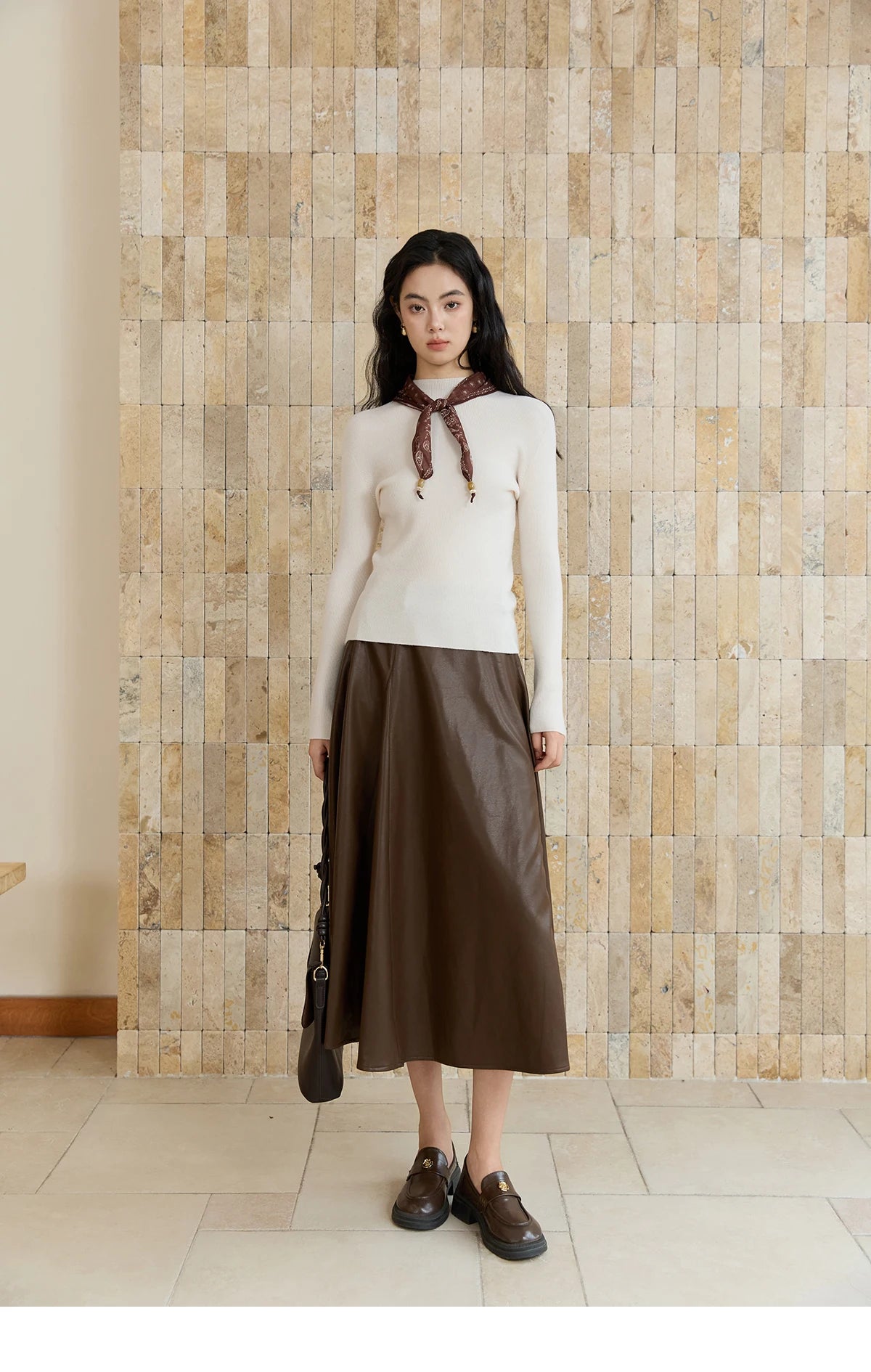 MISHOW Woman Long-sleeved Tops 2025 Autumn Winter Minimalist Mock Neck Knited Top Commute Casual Slim Pullover Woman MXE48Z2583