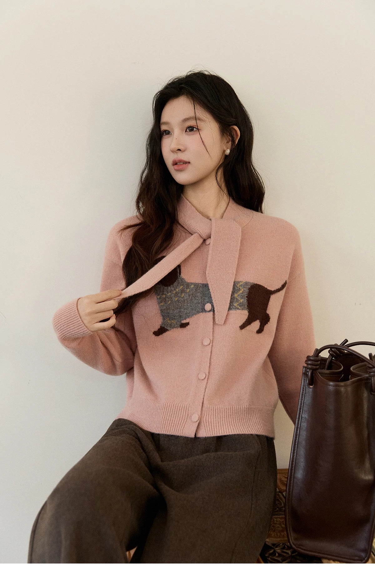 MISHOW Women's Pink Knit Cardigan 2025 Autumn Winter Dachshund Pattern Bow Collar Sweaters Single-breasted Loose Tops MXE94Z2997