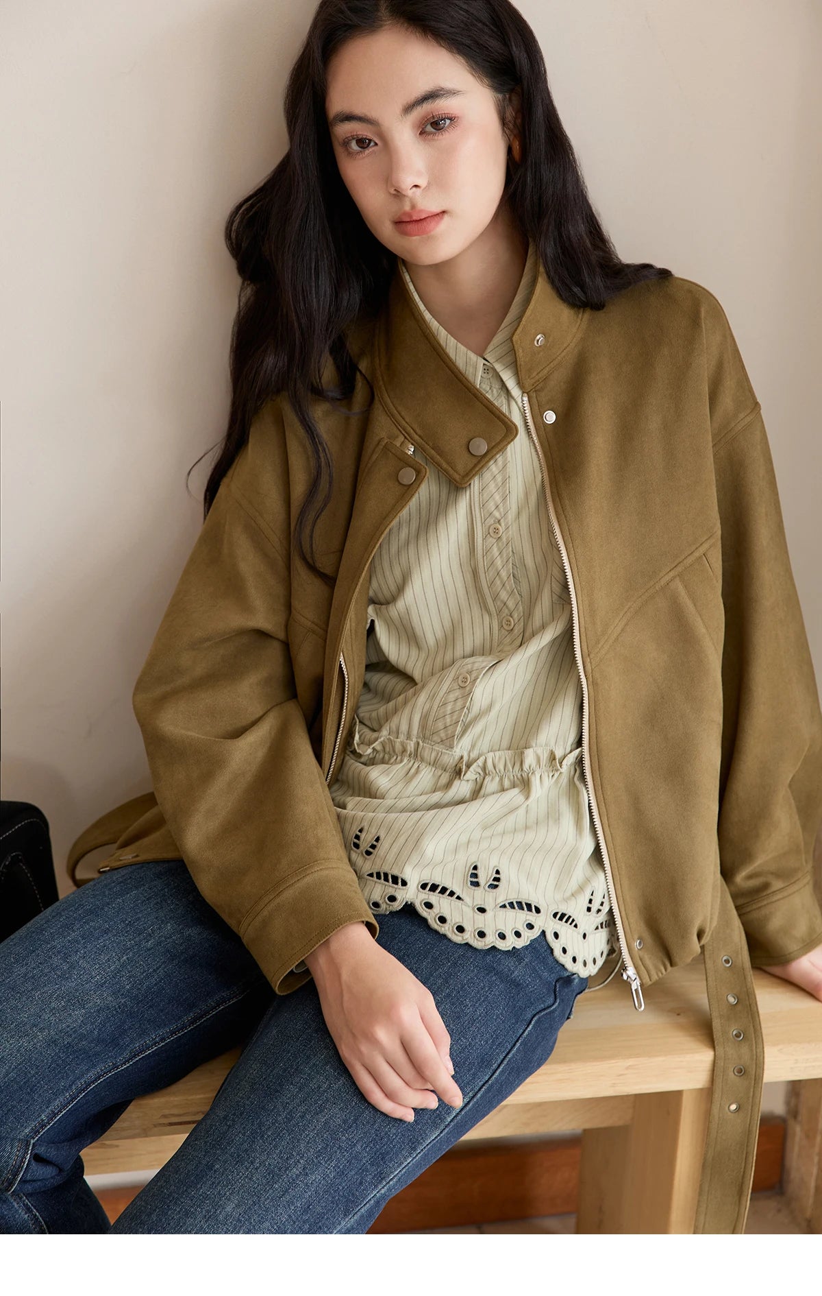 MISHOW Retro Jacket Women 2025 Autumn Winter Warm Stand Collar Casual Jacket Slim Design Zipper Jacket Woman Clothes MXE49W0853