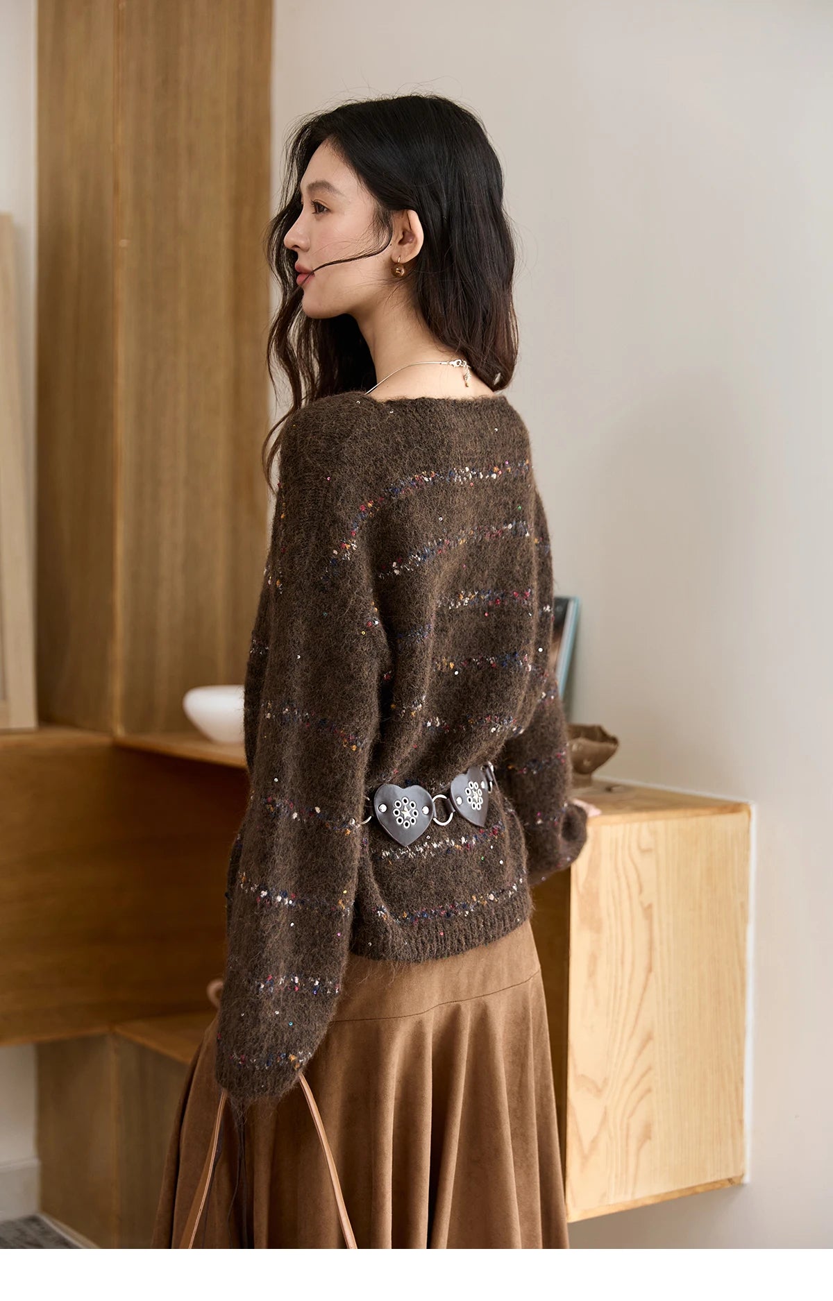 MISHOW Brown Chrysanthemum Yarn Sweaters Women Beltless 2025 Autumn Wool Blend Loose Round Neck Retro Knitted Tops MXE47Z2574