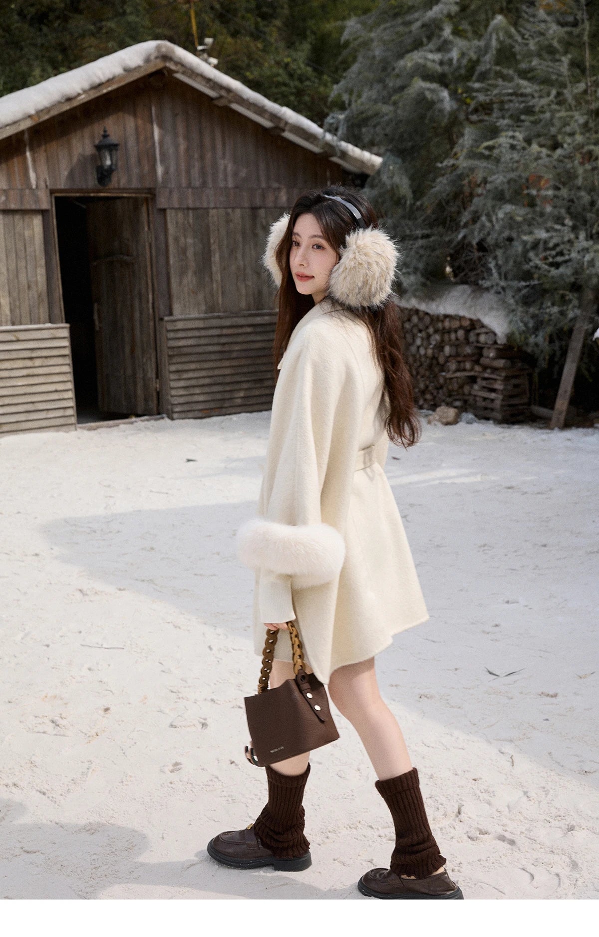 MISHOW 100% Wool Cape Double-sided Woolen Coat 2025 Winter Elegant Detachable Furry Cuffs Warm Lapel Ponchos Coats MXE90W0947