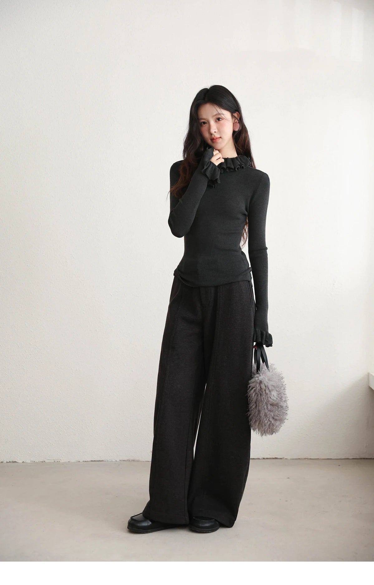 MISHOW Women's Gray Knitted Cardigan 2025 Winter Flower Embroidery Round Collar Single-breasted Warm Slim Sweaters MXE91Z2836