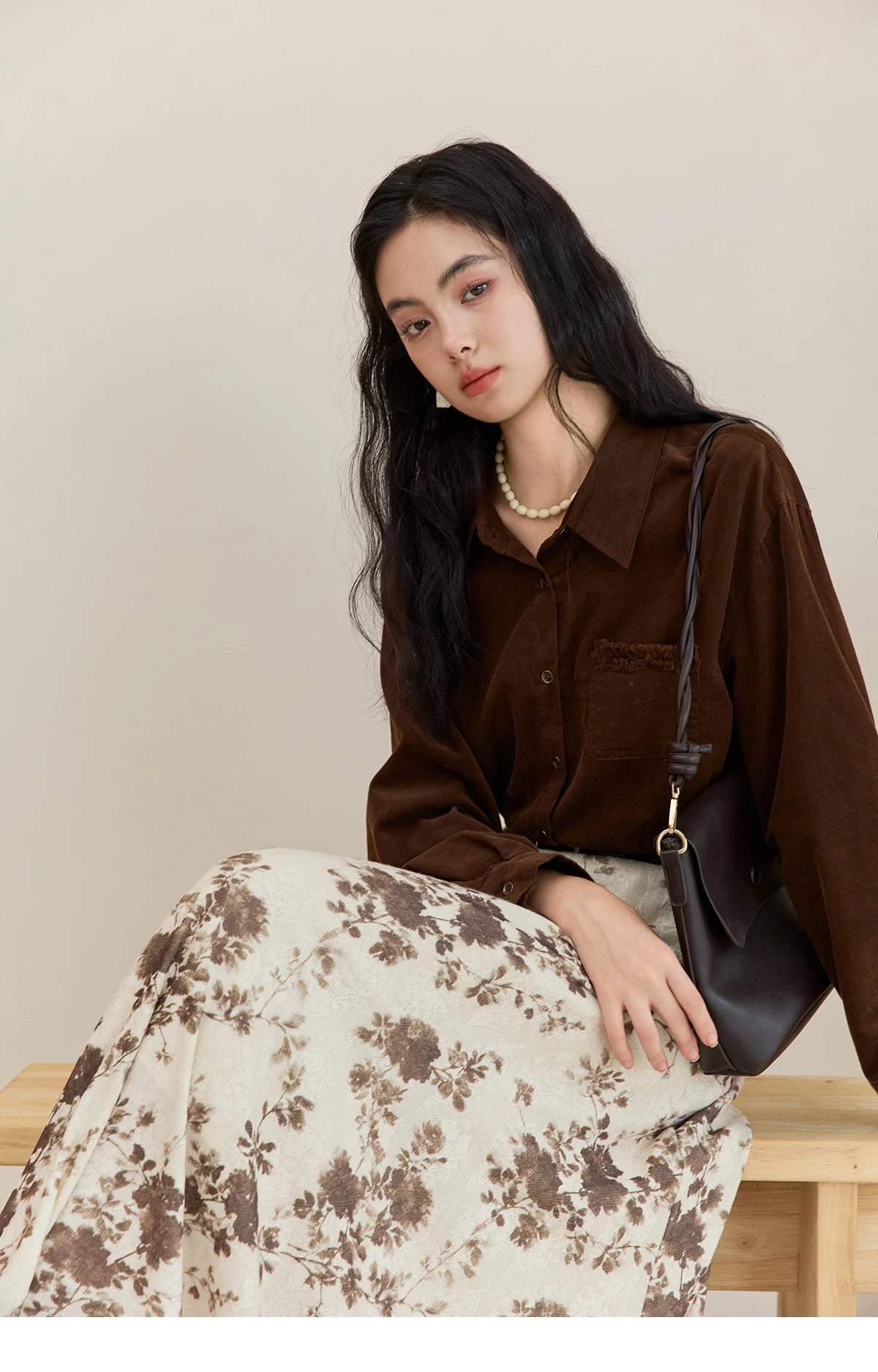 MISHOW Brown Corduroy Shirt Women 2025 Retro Long Sleeves Raw Edge Pocket Loose Casual Shirt Autumn Women's Tops MXE47C2419