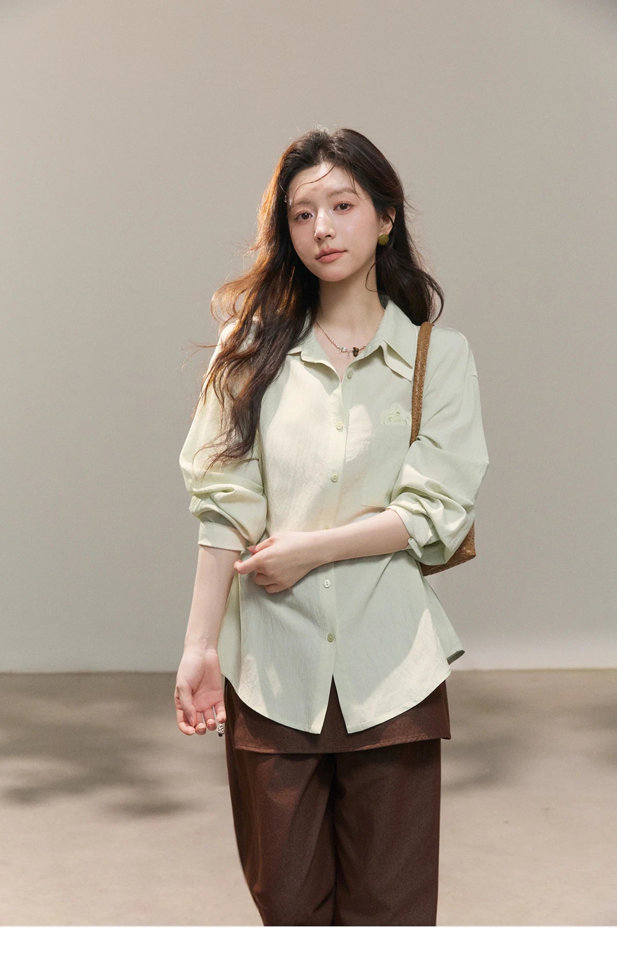 MISHOW Women's Contrast Trim Lapel Collar Shirts 2026 Spring Floral Embroidery Pocket Decor Button Waist Casual Shirt MXF13C2440