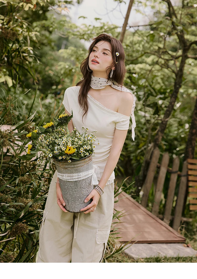 MISHOW Apricot Cargo Pants for Women in Summer 2025 Lace Patchwork Casual Pants Drawstring Elastic Waisted Trousers MXE33K0935