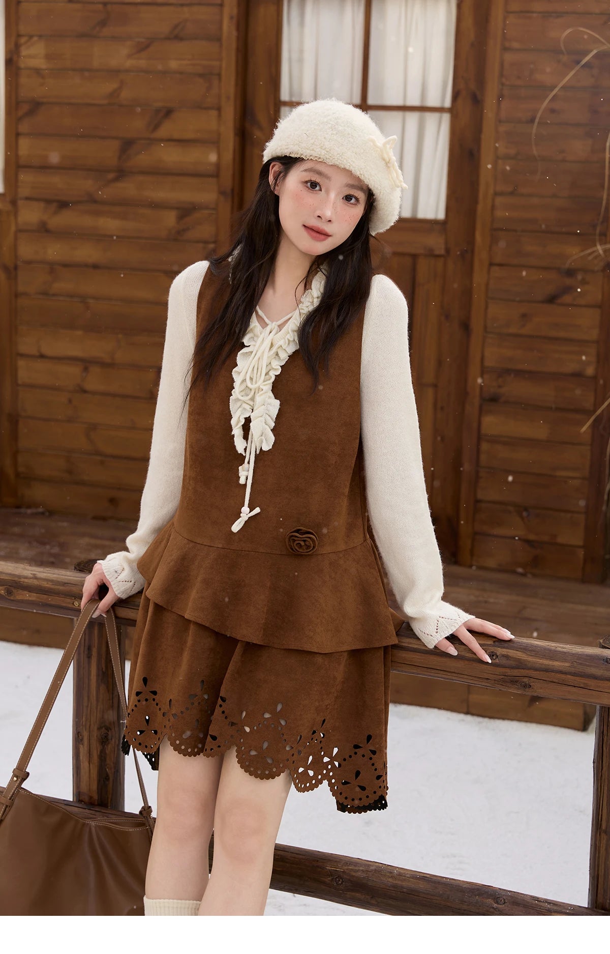 MISHOW Women Long Sleeve Tees 2025 Autumn New V-neck Wood Ear Hollow Out Knitted Sweater Women's Beige Wool Top MXE51Z2595