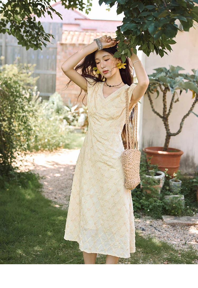 MISHOW Women's V-neck Lace Spliced Dress 2025 Summer New Embroidery Vacation French Style Jacquard Mid-Length Dresses MXE38L2378