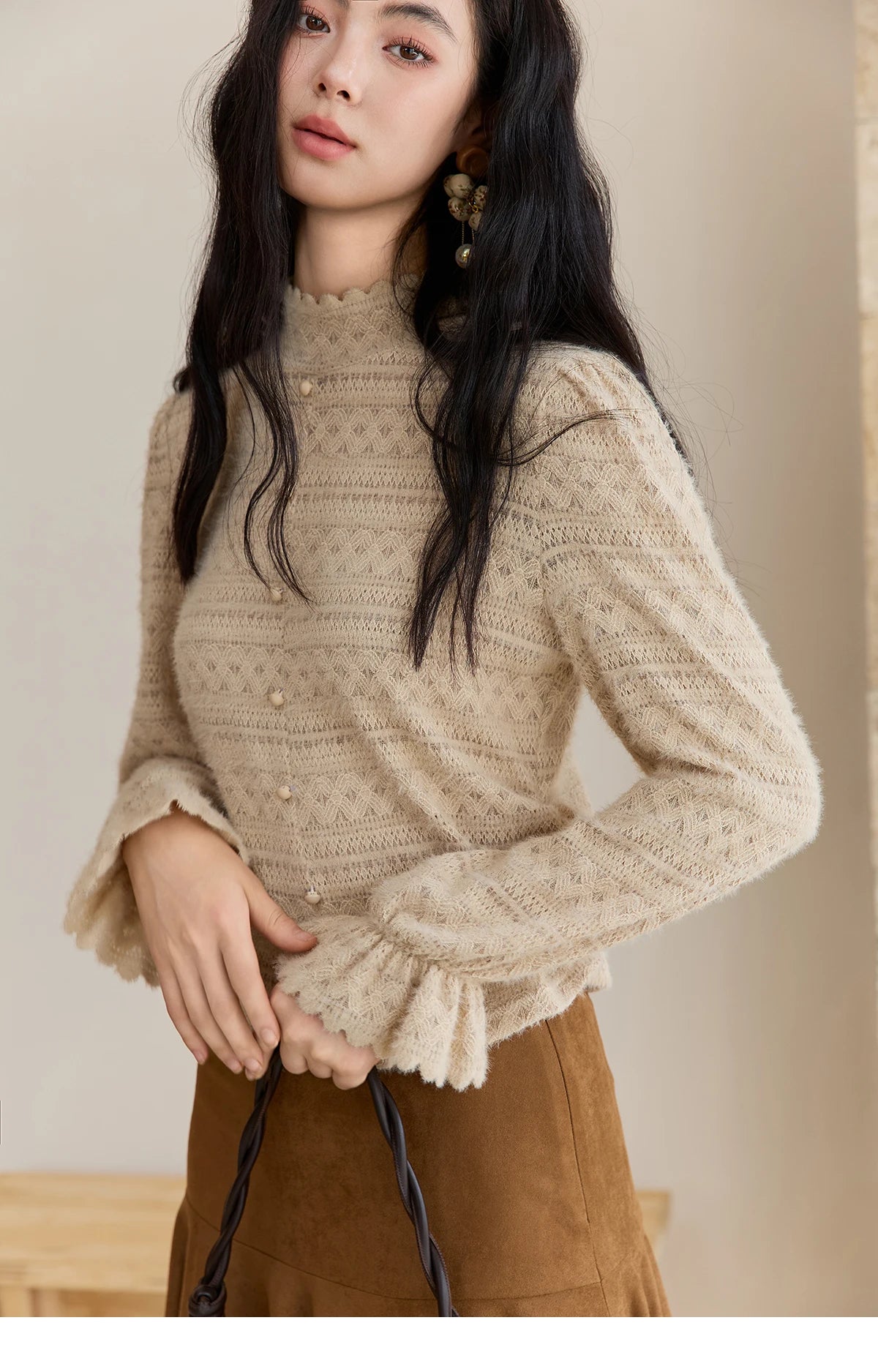 MISHOW Women's Casual Shirt 2025 Autumn Design Sense Elegant Lace Shirt New Half-high Collar Waist Slit Slim Tops MXE48X2501