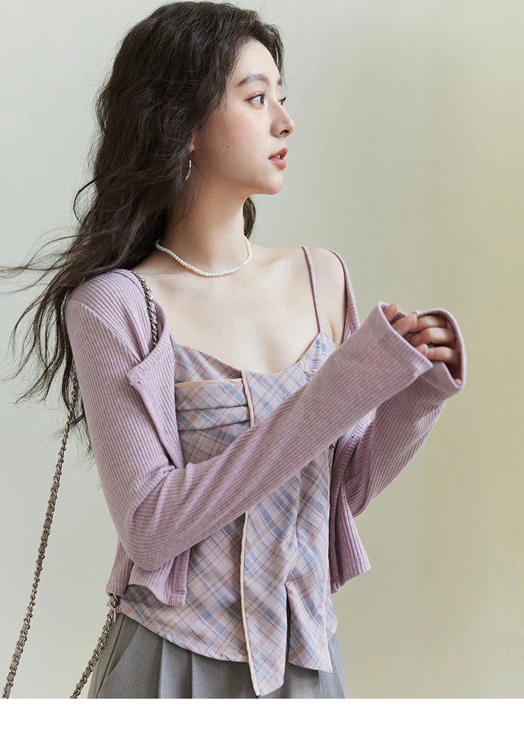 MISHOW Women's Plaid Camisole 2025 Spring Contrasting Retro Bowknot V-neck Waist Slim Top Back Elasticity Sweet Tanks MXE11D0046