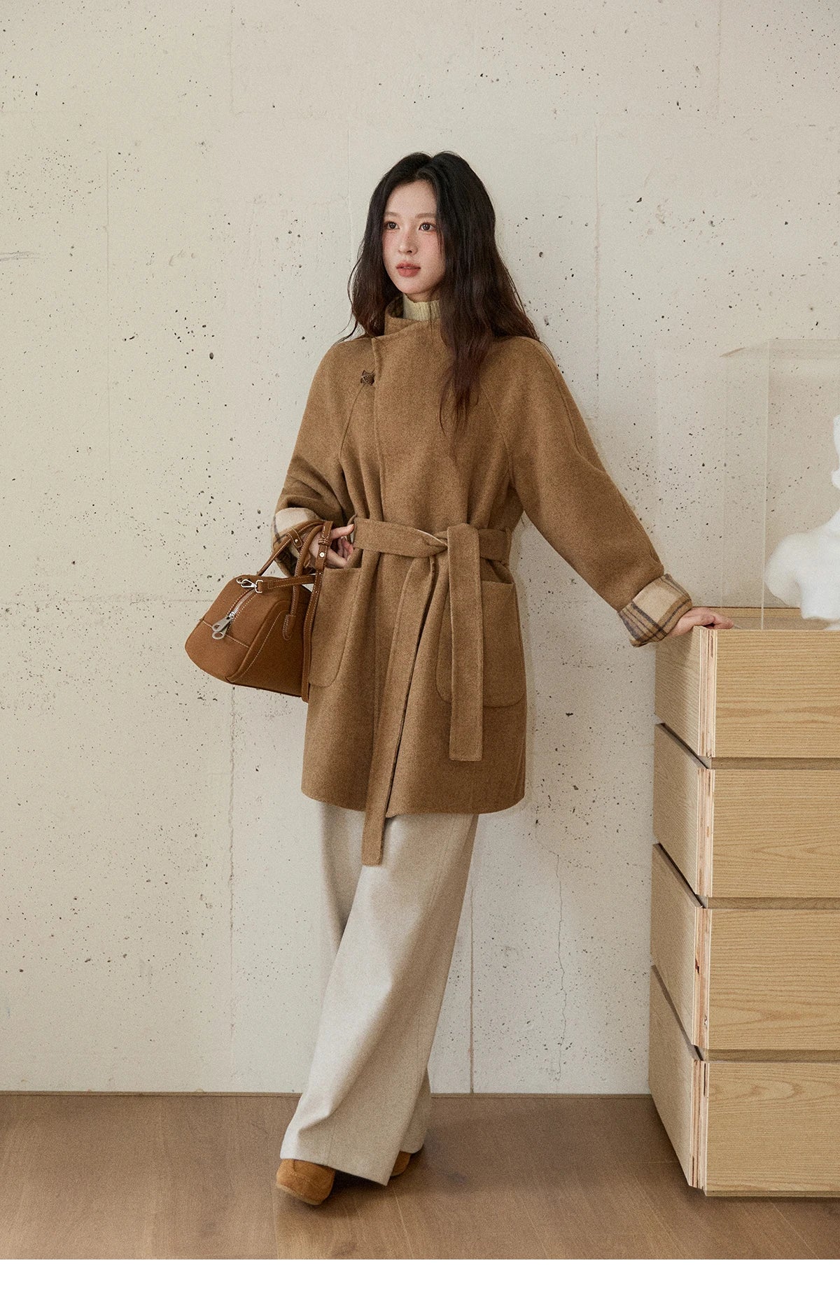 MISHOW Plaid Double-faced Wool Coat Women 2025 Winter Retro Lapel Single Buckle Loose Mid-length Coat Woman Clothes MXE89W0898