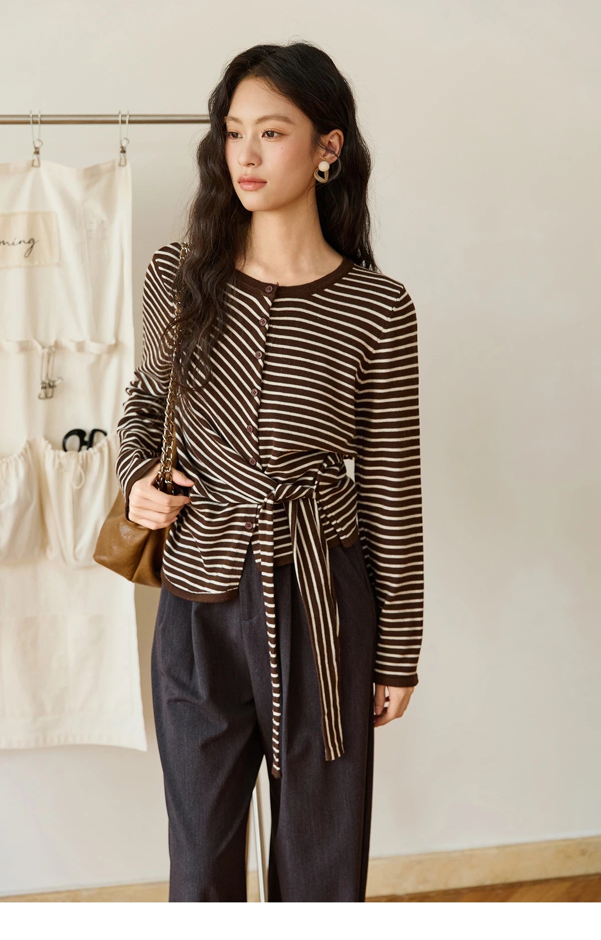 MISHOW Women's Coffee Striped Knitted Top 2025 Autumn Retro Commute Long Sleeves Loose Cardigan Sweater Women Clothes MXE46Z2537