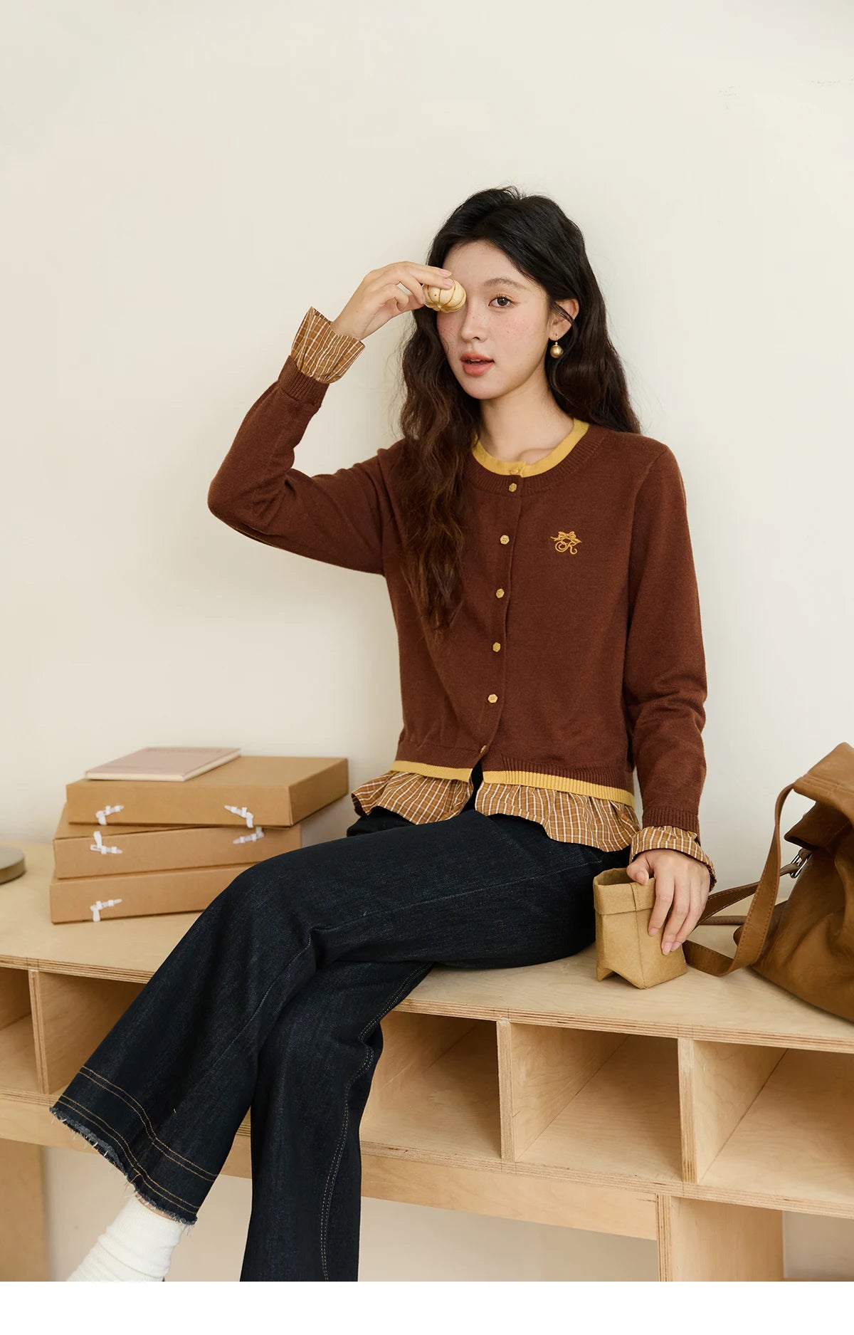 MISHOW Fake Two Knitted Sweaters Autumn Retro Color Contrasting Bow Embroidered Sweater Hemp Cuff Splicing Plaid Top MXE46Z2495