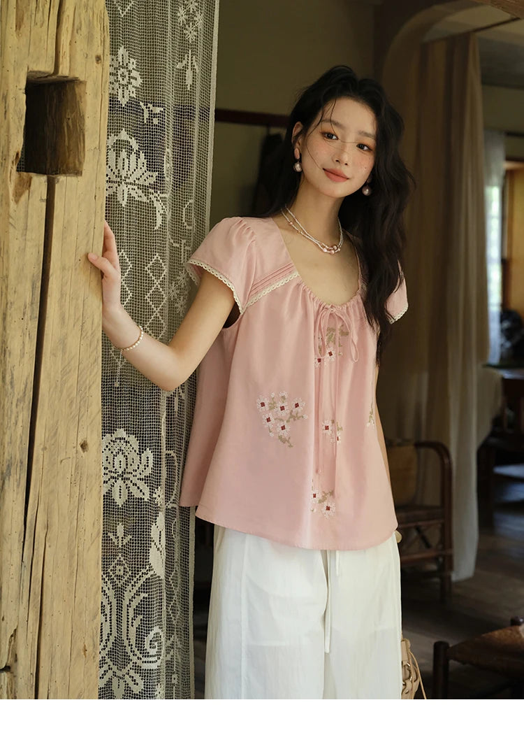 MISHOW Fashion Embroidery Flower Blouses for Woman 2025 Summer O-Neck Lace Up Flying Sleeve Lace Spliced Loose Top MXE39X1880
