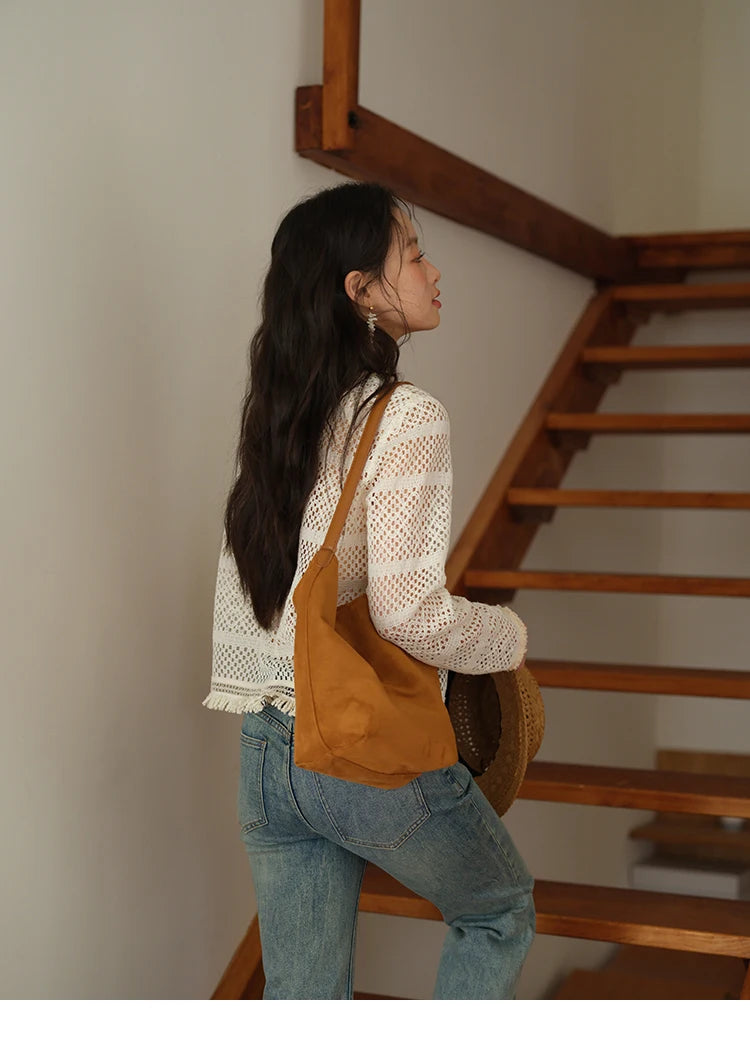 MISHOW Bohemian Lace Hollow Top for Women 2025 Autumn Hem Tassel Lace Breathable Top Beige White Casual Knitted Tops MXE41X2466