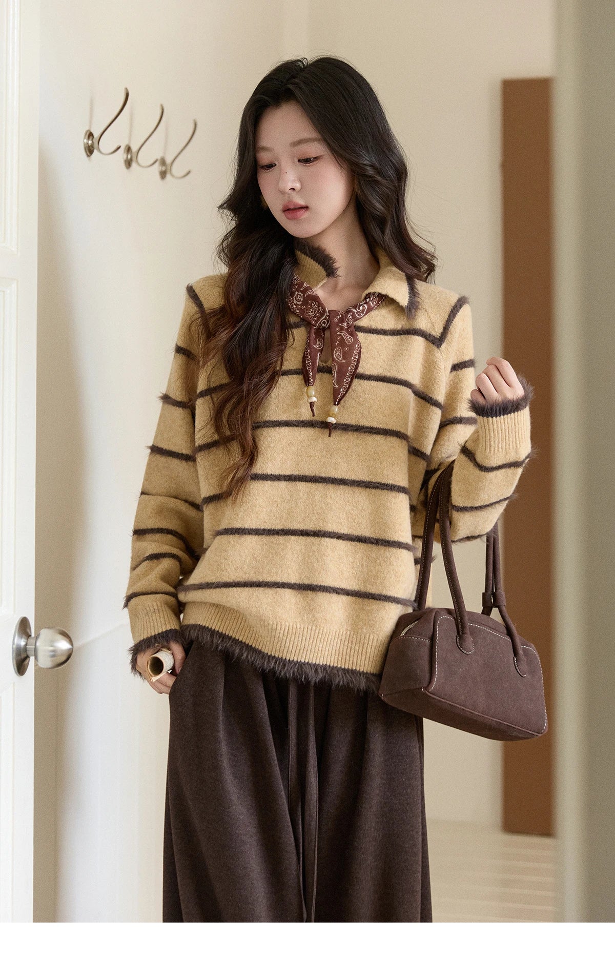 MISHOW Women's Faux Mink Fur Striped Sweater 2025 Winter Loose Lapel Tassel Hem Thickened Knitwwear Excluding Scarves MXE93Z2945