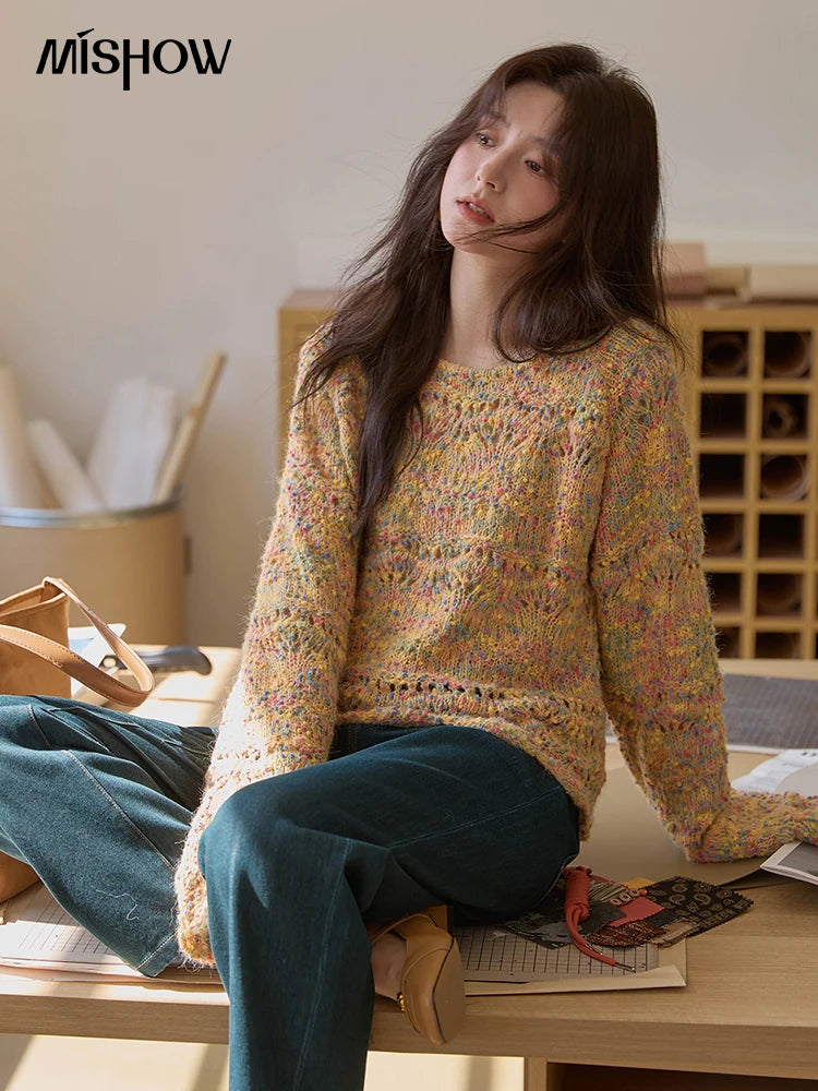 MISHOW Women's Retro Chic Knitted Top 2025 Autumn French Color Polka Dot Knitted Round Neck Curved Hem Thin Sweaters MXE43Z1343