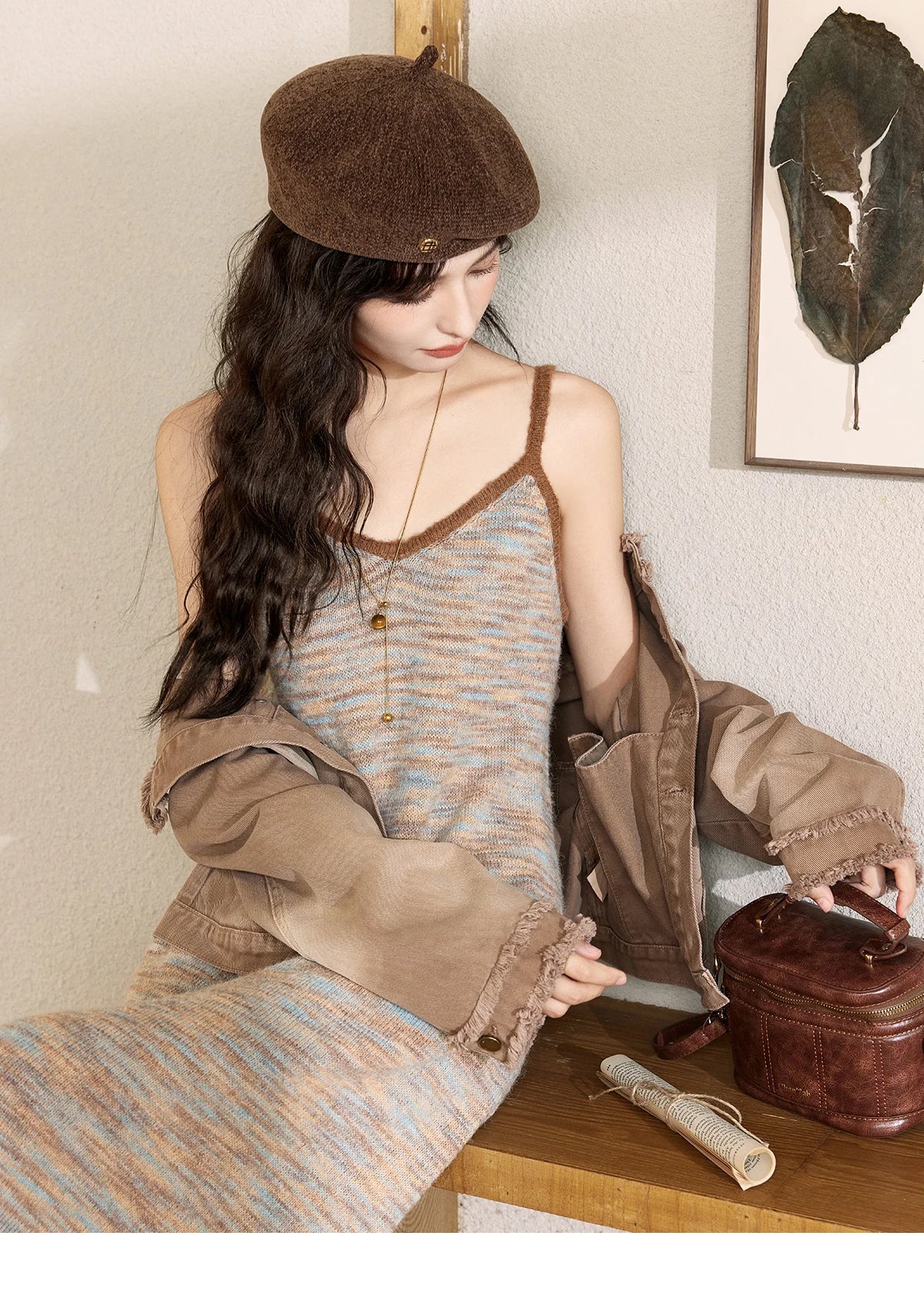 MISHOW Women's French Retro Denim Jacket 2024 Autumn Short 100Cotton Streetwear Top Wide-waisted Single Breasted Coat MXD43W0391