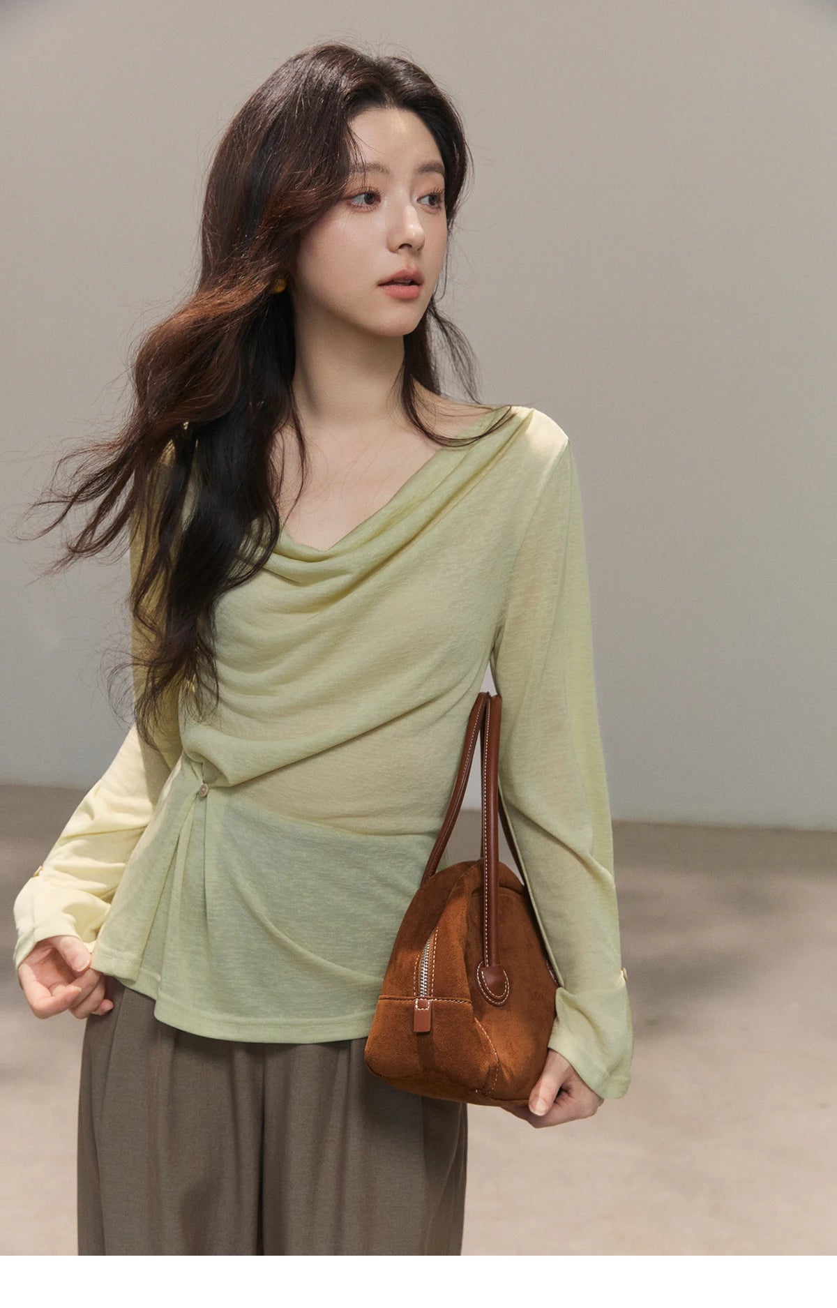 MISHOW Women's Multi Colored Knitted Top 2026 Spring Swinging Collar Flare Sleeve Top Side Twist Whist Casual T-Shirt MXF13T1473