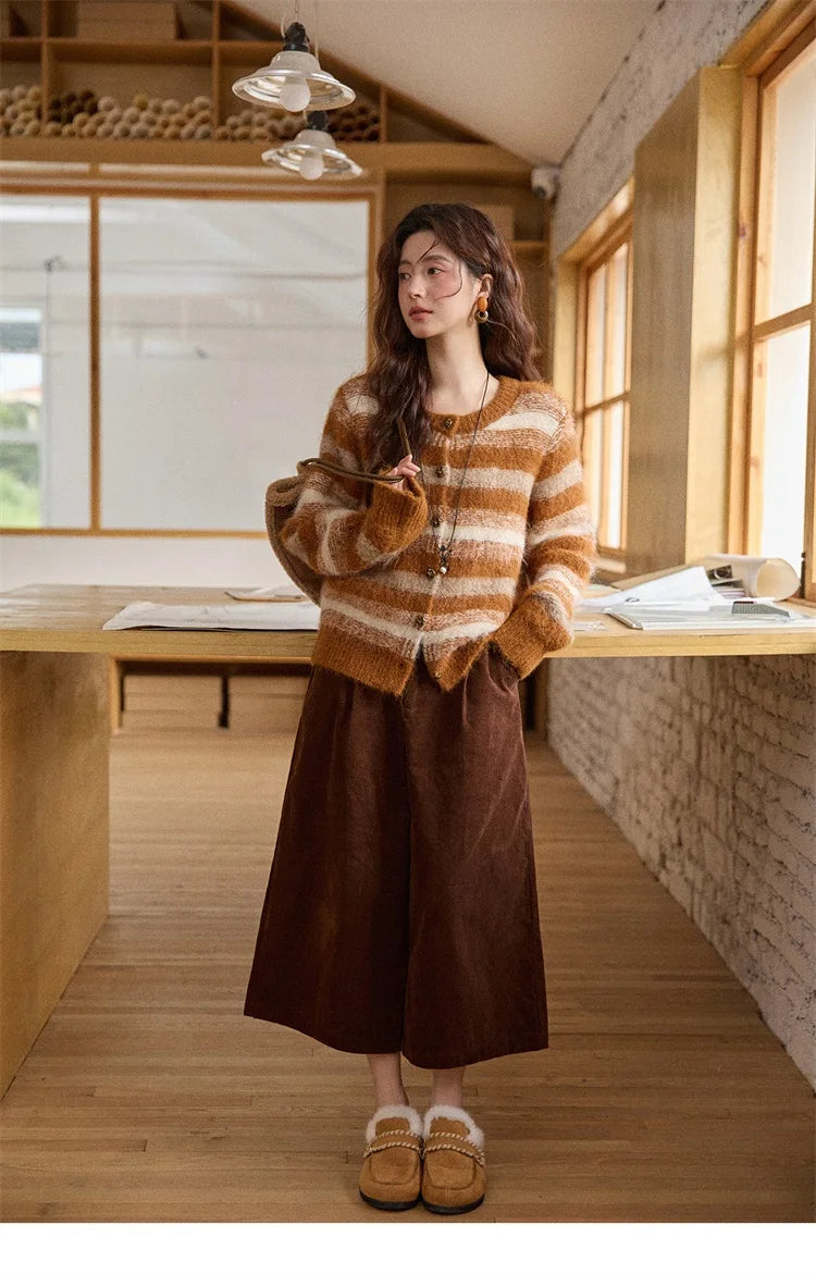 MISHOW Women's Cardigan Wool 2025 Winter Retro Striped Round Neck Long Sleeved Knitted Top Warm Comfortable Cardigan MXE87Z2723