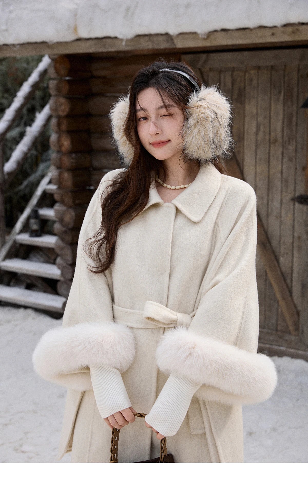 MISHOW 100% Wool Cape Double-sided Woolen Coat 2025 Winter Elegant Detachable Furry Cuffs Warm Lapel Ponchos Coats MXE90W0947