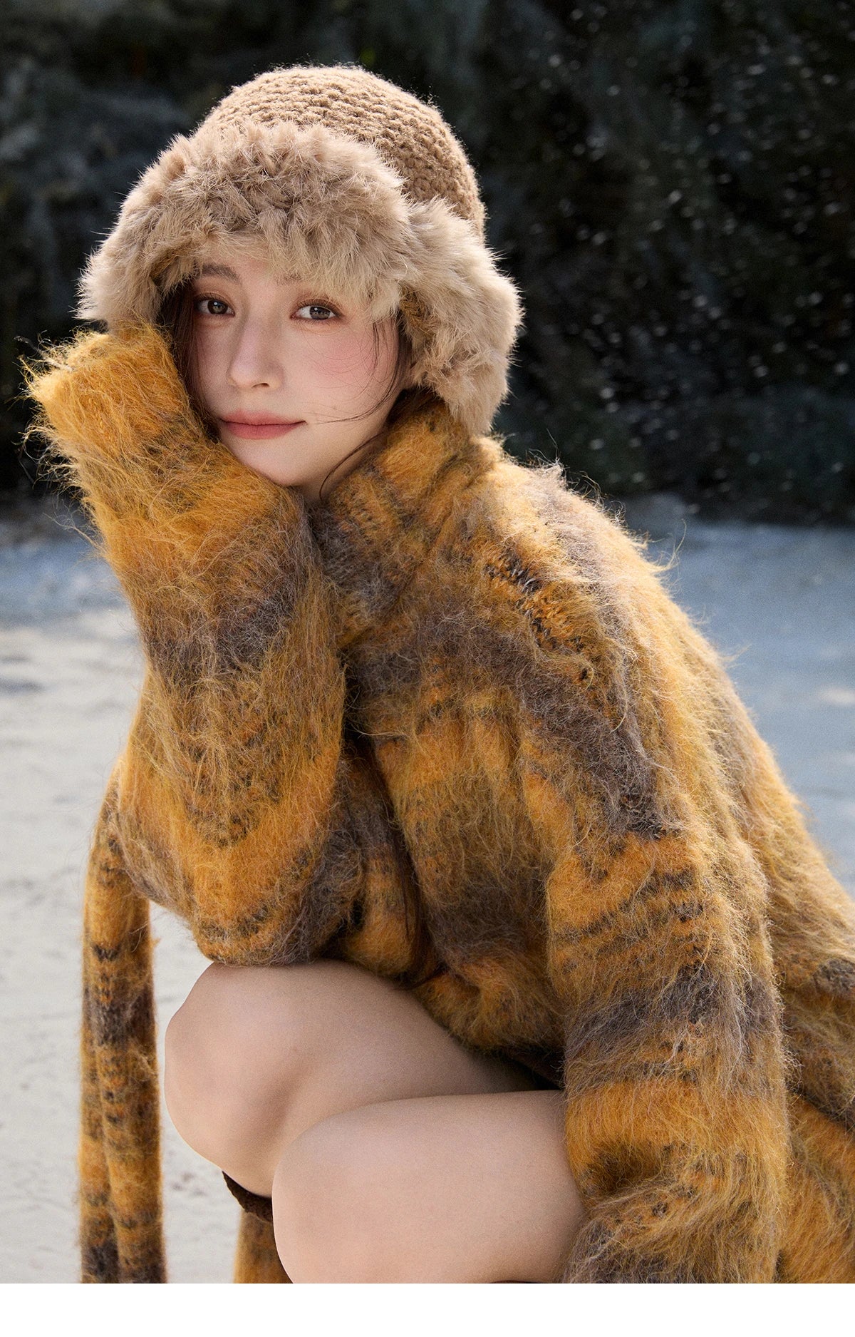 MISHOW Retro Yellow Gradient Blurred Striped Sweater with Scarf Winter 2025 Brushed Wool Blend Soft Warm Sweater MXE91Z2842