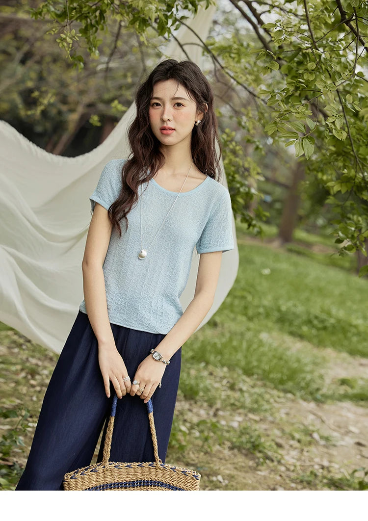 MISHOW Office Lady Women’s T-shirts Summer 2025 Short Sleeve Round Neck Solid Slimming Knitted Shirt Female Fashion MXE34Z1257