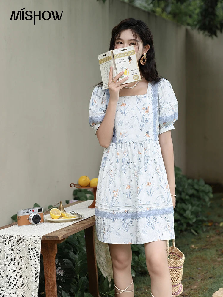 MISHOW Ink Wash Printed Fabric Dress for Women 2025 Summer French Oil Painting Square Neck Splicing Lace Doll Dresses MXD29L1932