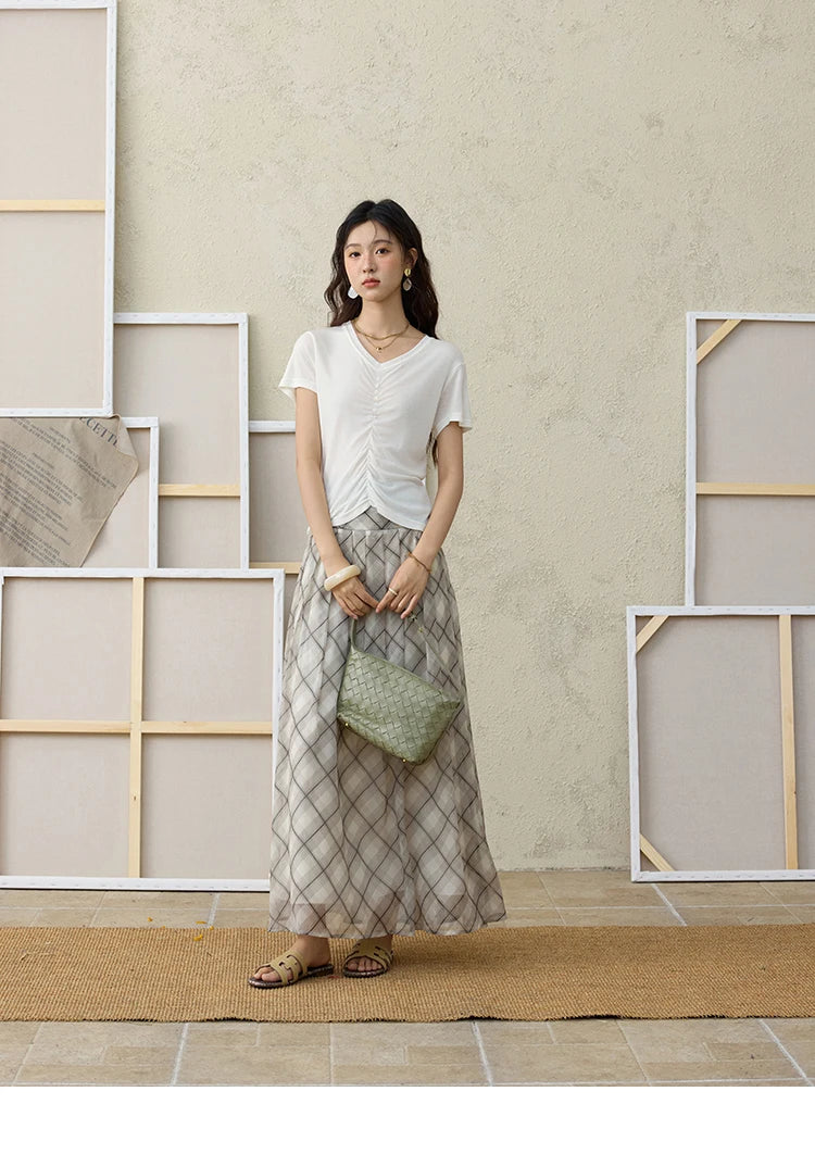 MISHOW V-neck Short Sleeve T-shirt Summer 2025 Mid Front Elastic Fold Single Row Shell Button Tees Casual Slim Tops MXE34T0560