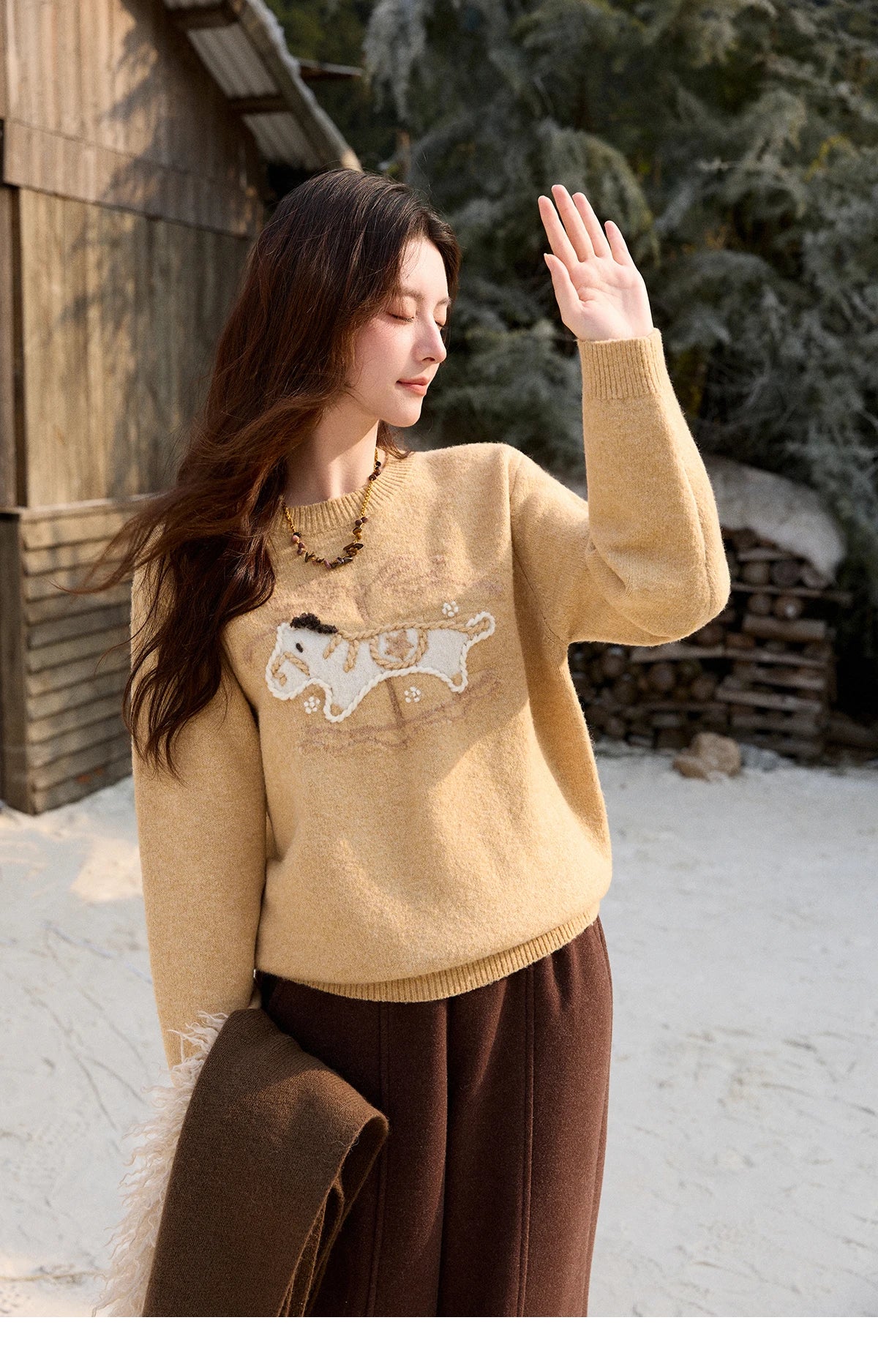 MISHOW Handmade Embroidered Jacquard Sweater for Women in Autumn Winter 2025 Thick Pony Knitted Pullover Sweaters MXE92Z2848
