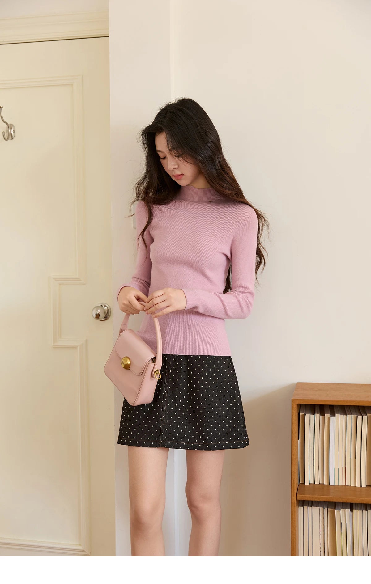 MISHOW Woman Long-sleeved Tops 2025 Autumn Winter Minimalist Mock Neck Knited Top Commute Casual Slim Pullover Woman MXE48Z2583