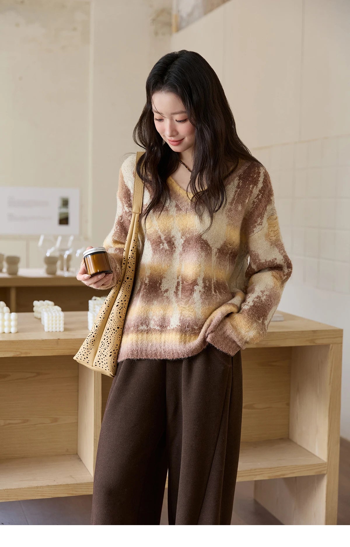 MISHOW Yellow Coffee Gradient Sweater Women 2025 Autumn Winter New V-neck Cable Knit Top Retro Commute Loose Sweater MXE51Z2627