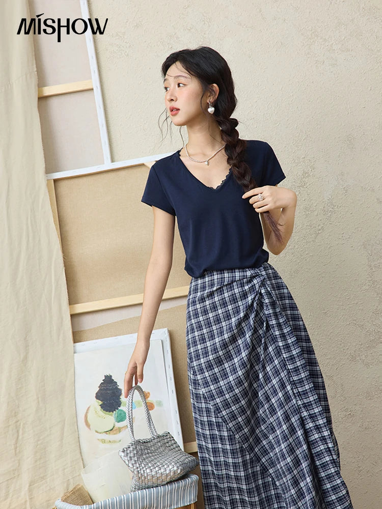 MISHOW Women's Short Sleeve T-shirt 2025 Summer Office Lady Fashion V-neck Spliced Lace Casual Tee Female Clothing MXE36T0644