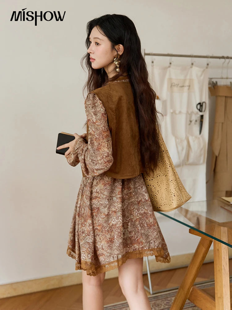 MISHOW Suede Vest Jacket for Women 2025 Autumn French Vintage Sleeveless Thin Vest Coat Rivet Design V-neck Vests MXE46L2518