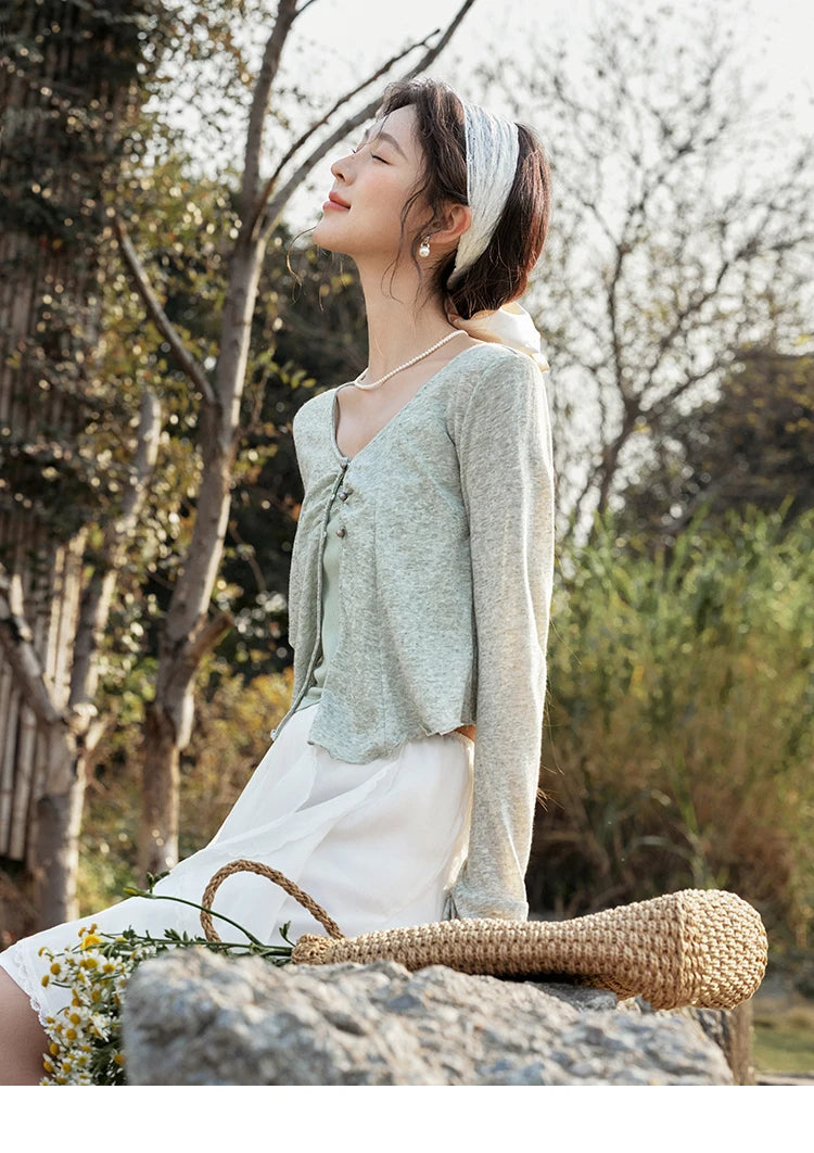 MISHOW Light Green Camisole Knit Cardigan Two-piece Set Spring Summer 2025 Lace Bow Camisole V-neck Cardigan Sets MXE15T0504