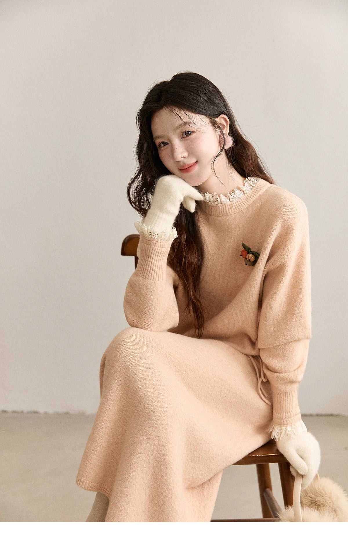 MISHOW Lace Trim Knitted Sweater Midi Skirt Set 2025 Winter Non Removable Brooch Decor Sweater Back Split Skirt Sets MXE92T1450