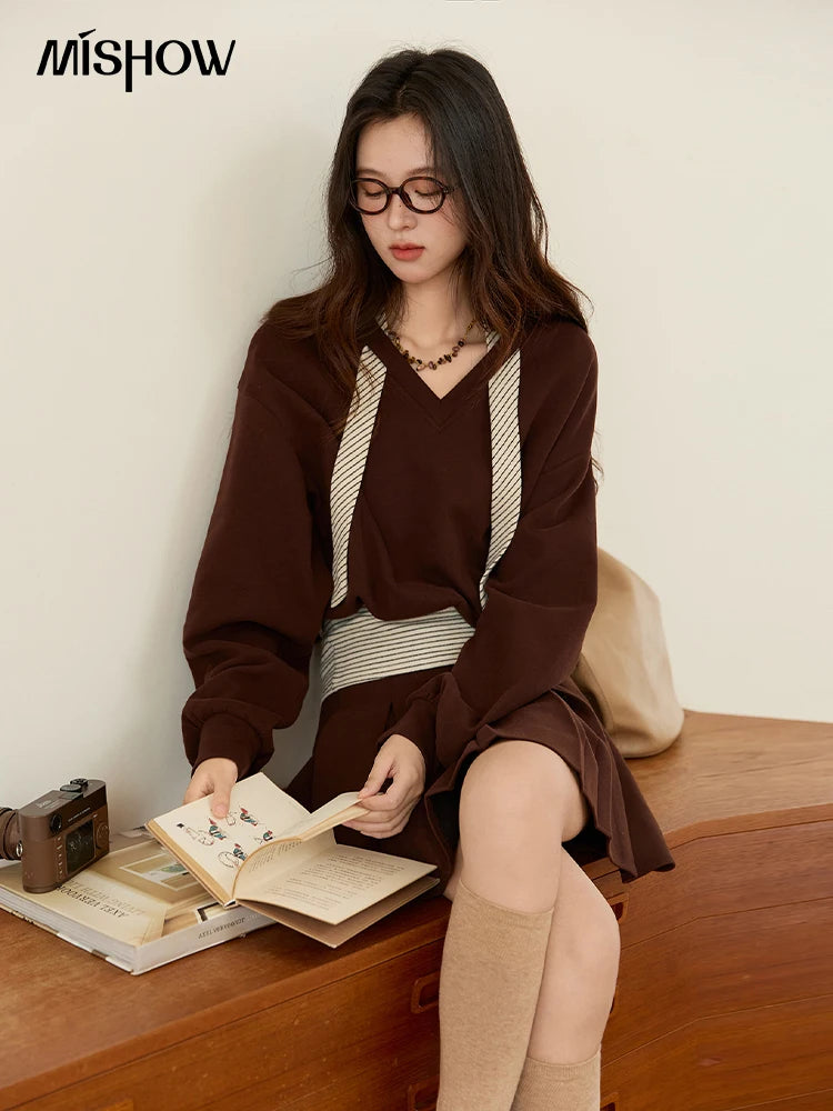 MISHOW Woman Suits 2025 Autumn Retro Brown V-Neck Sweatshirt Pleated Skirt Suit Striped Waist Belt Casual Two-piece MXE47T1415