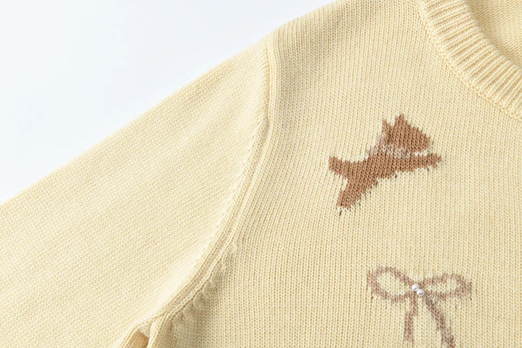 MISHOW Dog Bow Jacquard Knitted Sweater 2025 Spring Yellow Single Row Pearl Button Top Round Neck Elegant Sweaters MXE13Z1197