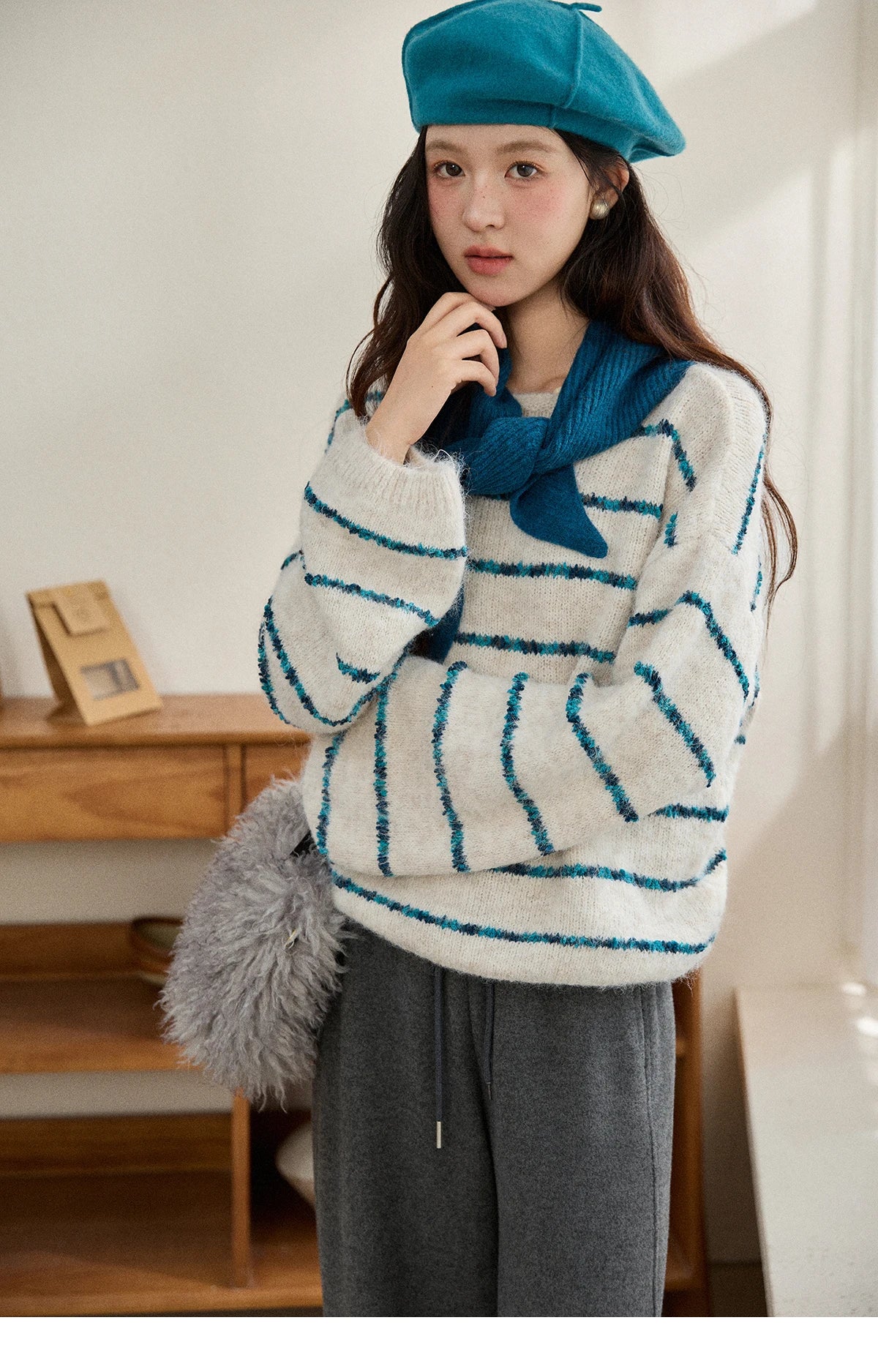MISHOW Women's Blue Striped Sweater 2025 New Alpaca Wool Shawl Scarf Set Retro Loose Casual Knit Top Winter Clothes MXE90Z2821