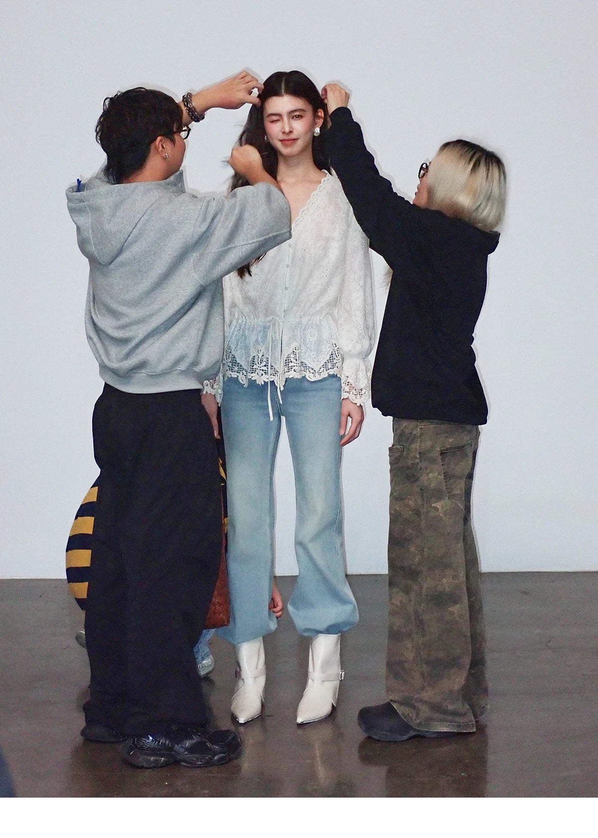 MISHOW Women's Lace V Neck Long Sleeve Shirts 2026 Spring Drawstring Waist Ruffled Hem Casual Loose Apricot Blouse MXF108X0998