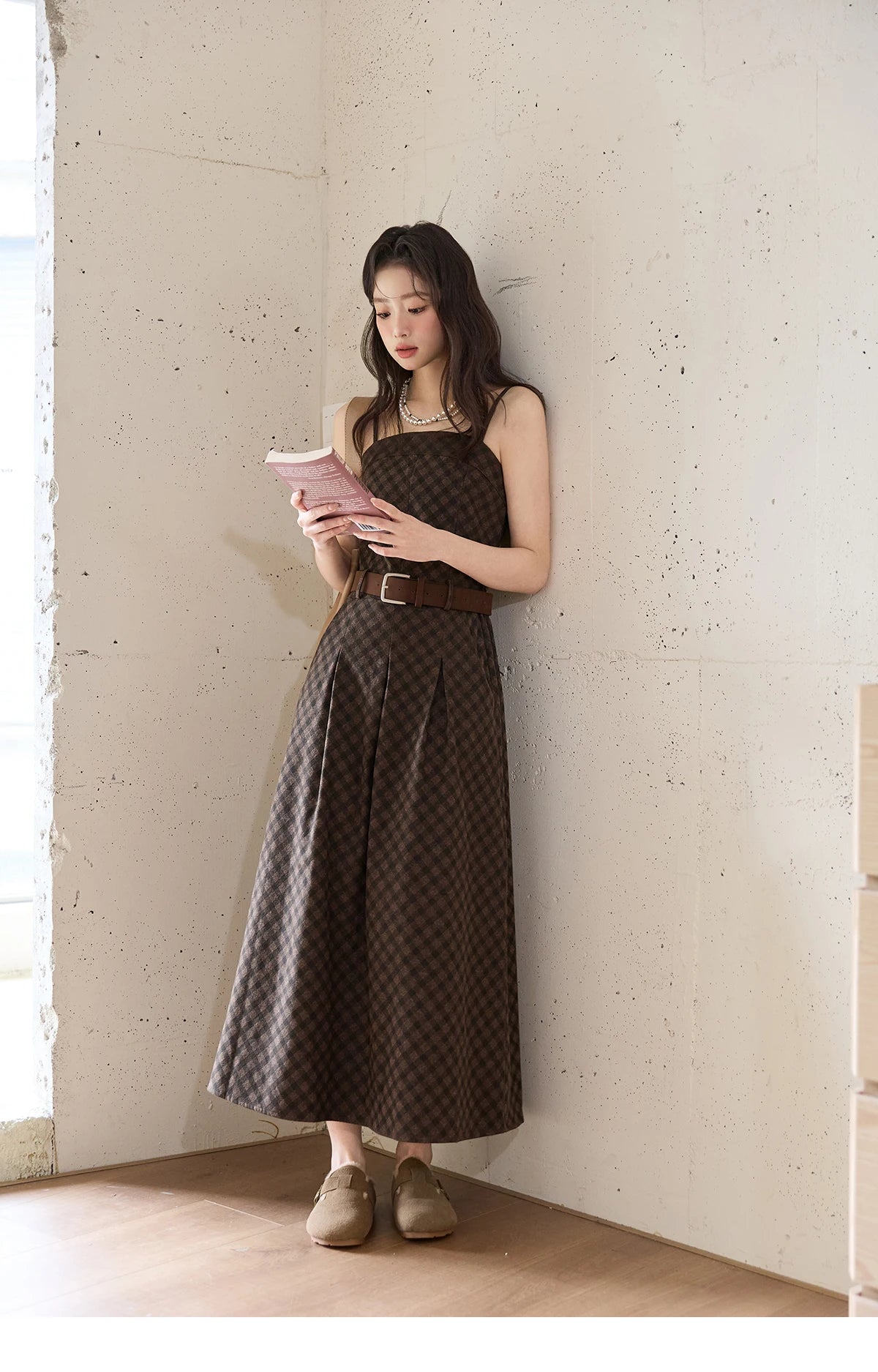 Mishow Plaid Sleeveless Square Collar Slip Dress MXE51L2538