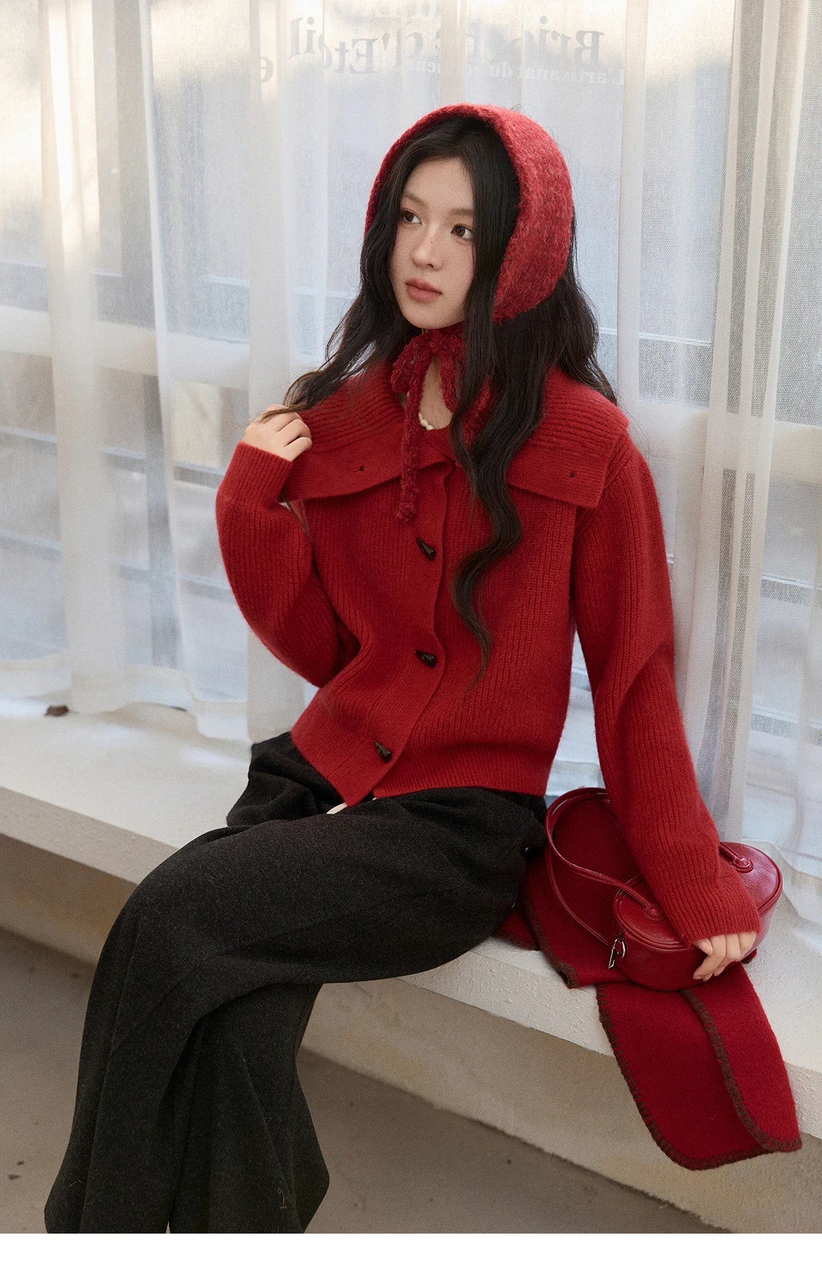 MISHOW Women's Retro Red Bull Horn Button Sweater 2025 Winter Arctic Velvet Warm Knitted Sweater Excluding Headscarf MXE90Z2819