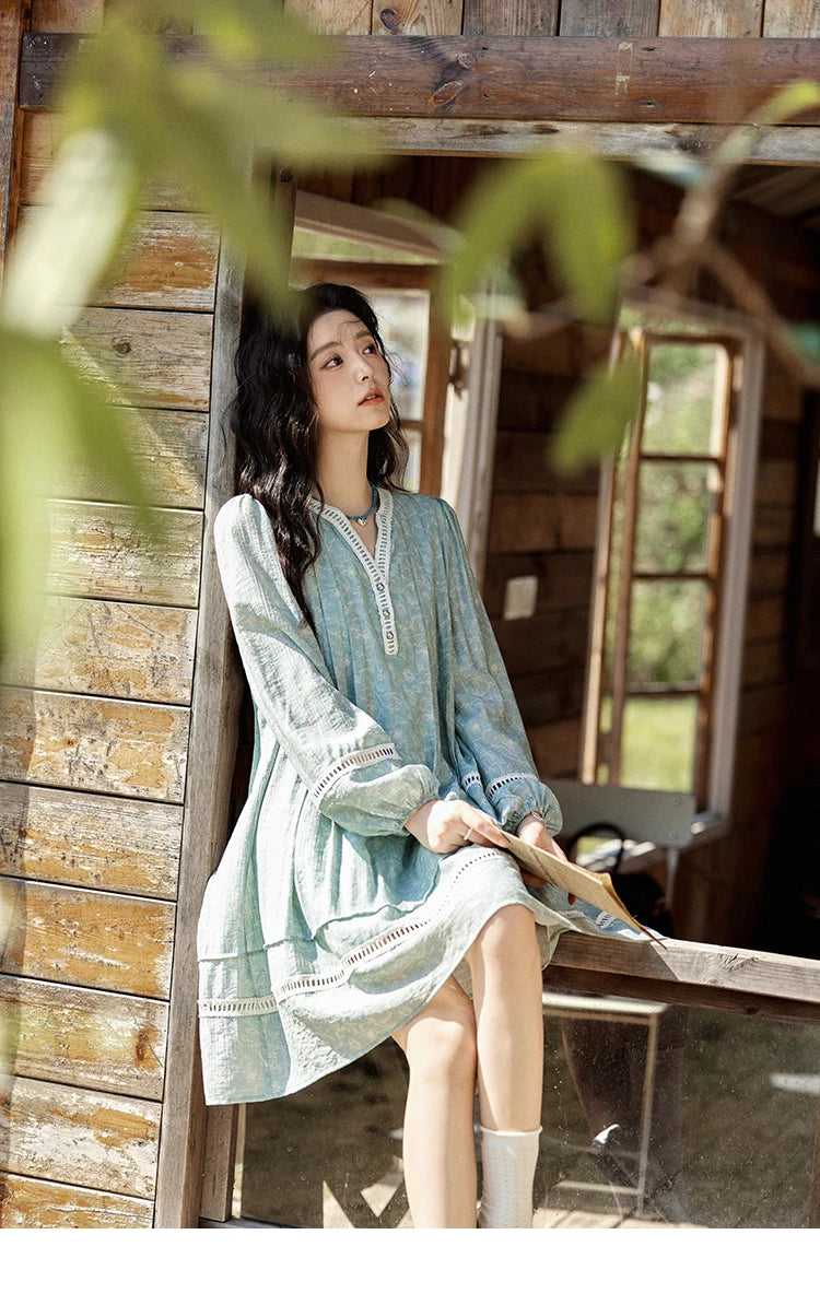 MISHOW Chiffon Printed Dress for Women Spring 2025 French V-neck Hollowed Out Lace Patchwork Medium Length Dresses MXE12L2096