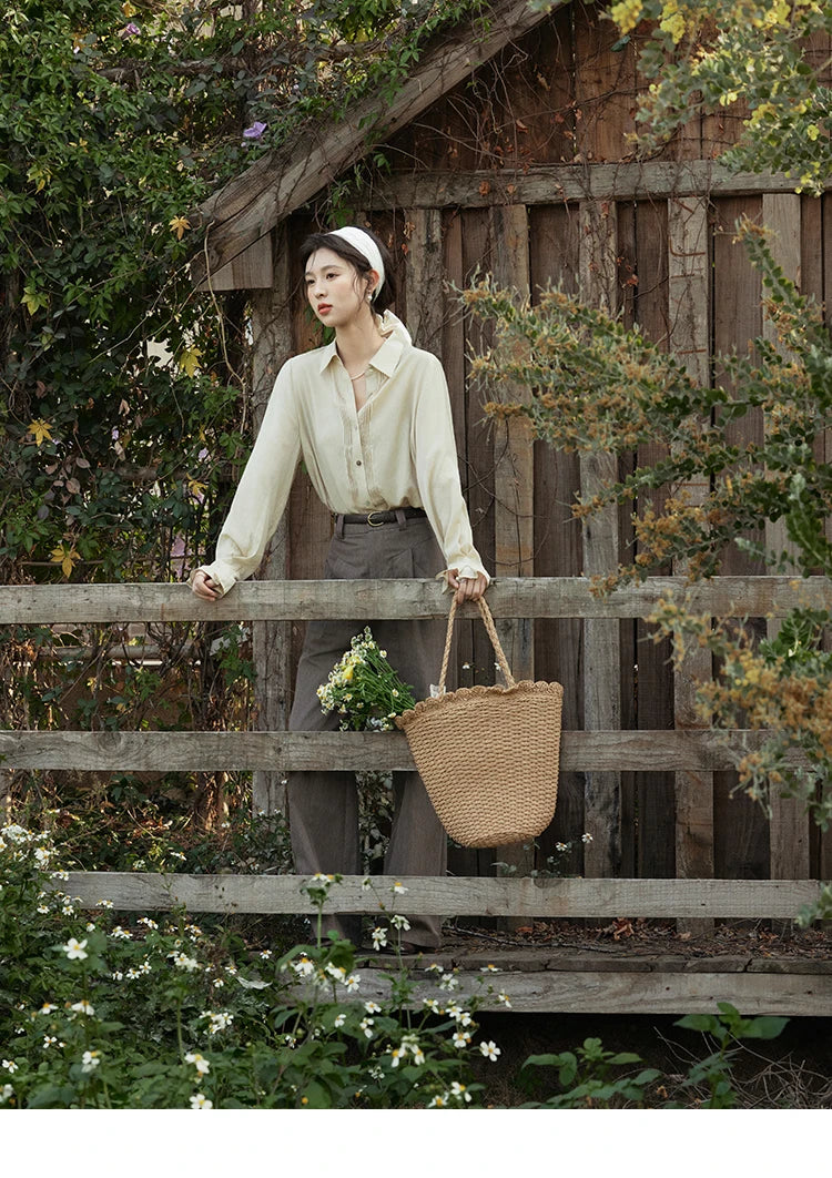 MISHOW Wave Striped Single Breasted Shirt for Women Spring 2025 Shell Buttons Solid Shirts Loose Commuter Outerwear MXE16C0422