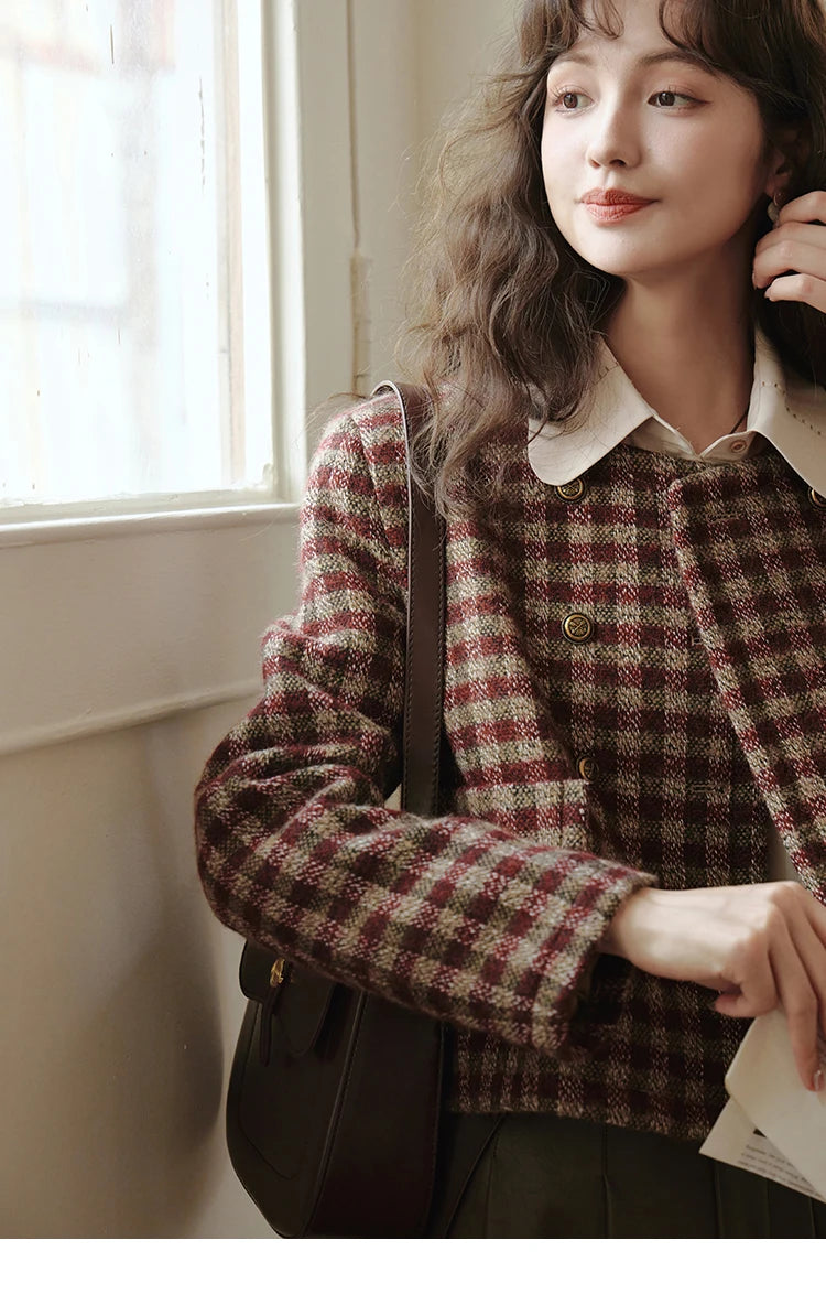 MISHOW Women's Vintage Plaid Coat 2024 Autumn French Single Breasted Crew Neck Crop Woolen Tops Office Lady Outerwear MXC48W0175