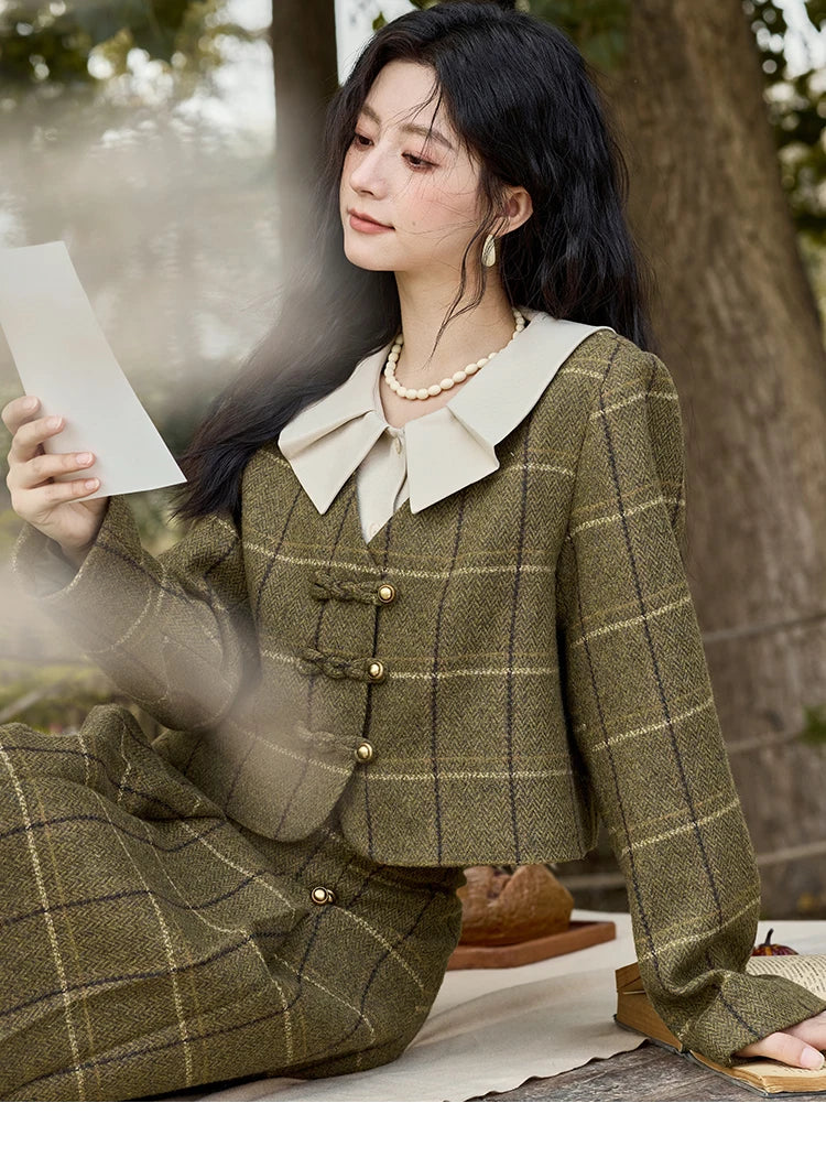 MISHOW Retro Plaid Tweed Jacket Short Skirt Separately Women 2024 Winter Doll Collar Jacket Pleated Mid Length Skirt MXD48W0469