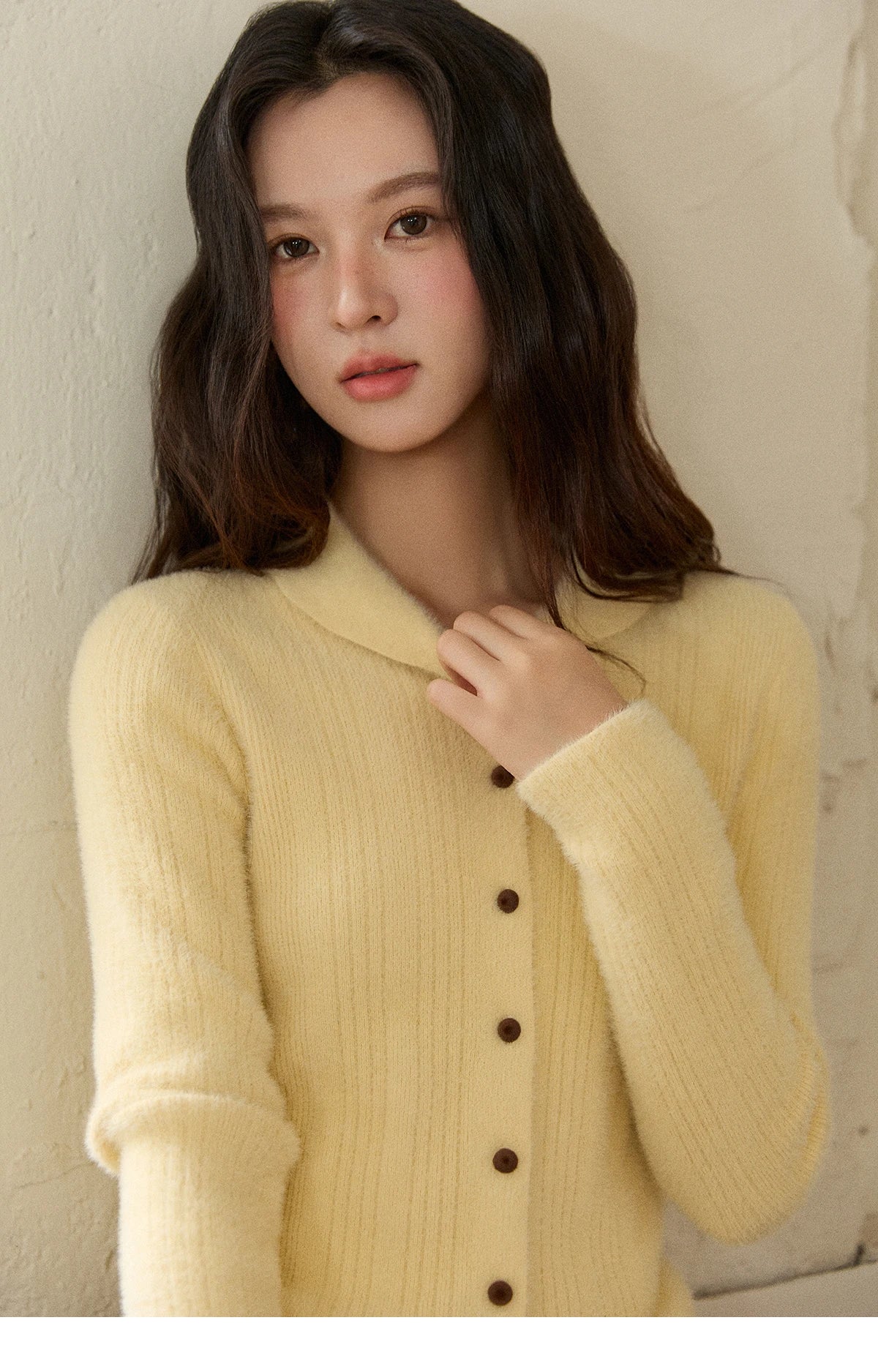 MISHOW Woman Yellow Cardigan 2025 Winter Imitation Mink Fur Knitted Cardigan Turn-down Collar Long Sleeves Soft Top MXE89Z2671