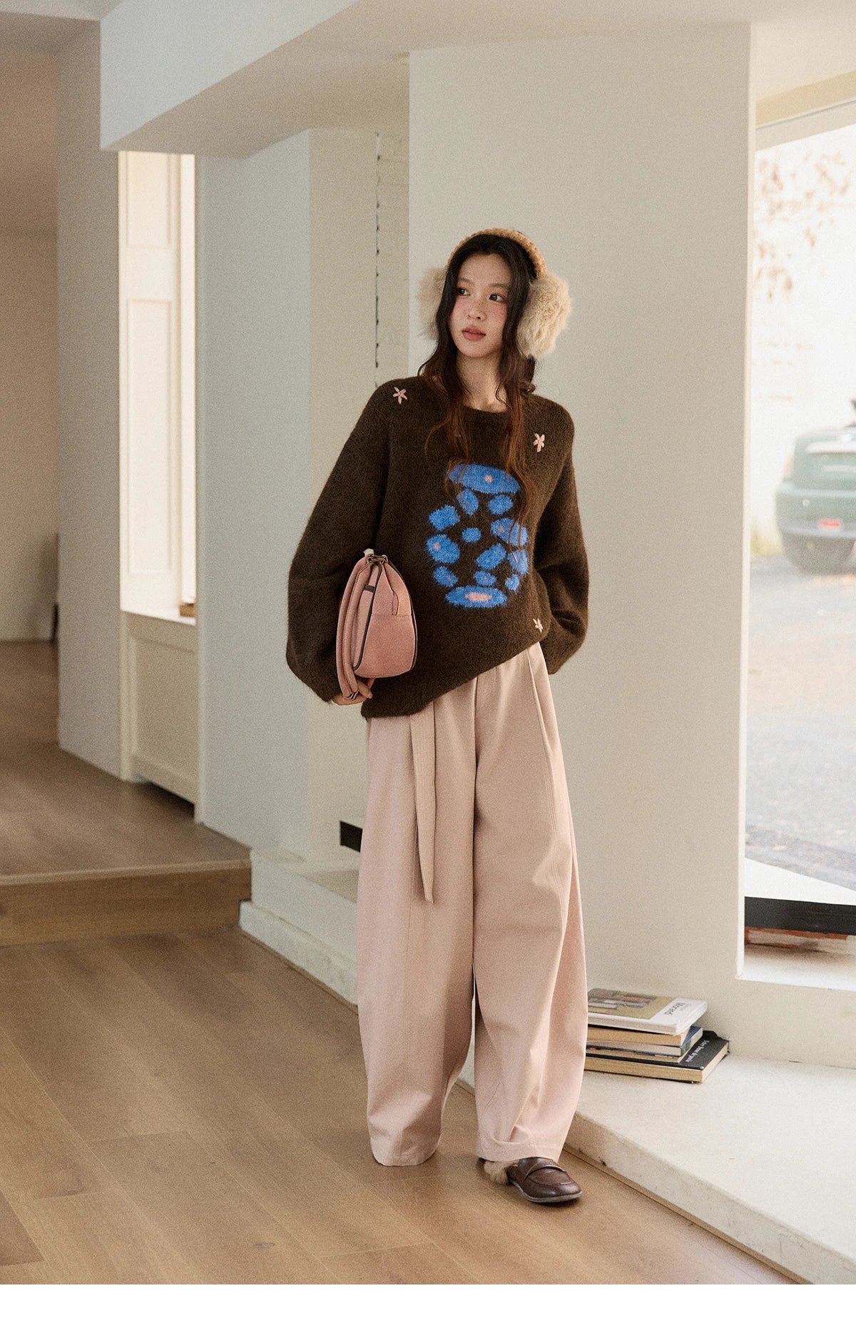 MISHOW Women's Lucky Bottle Jacquard Wool Warm Sweater 2025 Winter 3D Floral Color Block Retro Thickened Knitwear MXE91Z2840